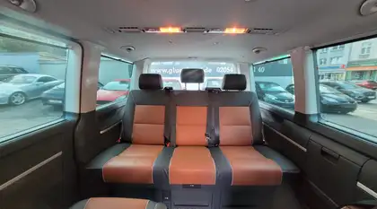 Annonce voiture d'occasion Volkswagen T5 Multivan - CARADIZE