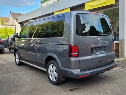 Annonce voiture d'occasion Volkswagen T5 Multivan - CARADIZE