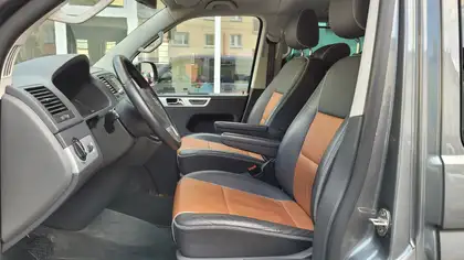Annonce voiture d'occasion Volkswagen T5 Multivan - CARADIZE