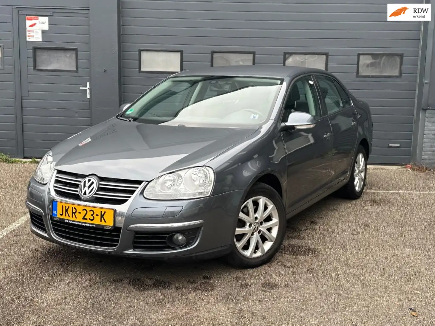 Volkswagen Jetta 1.4 TSI Comfortline DSG Cruise Gris - 1