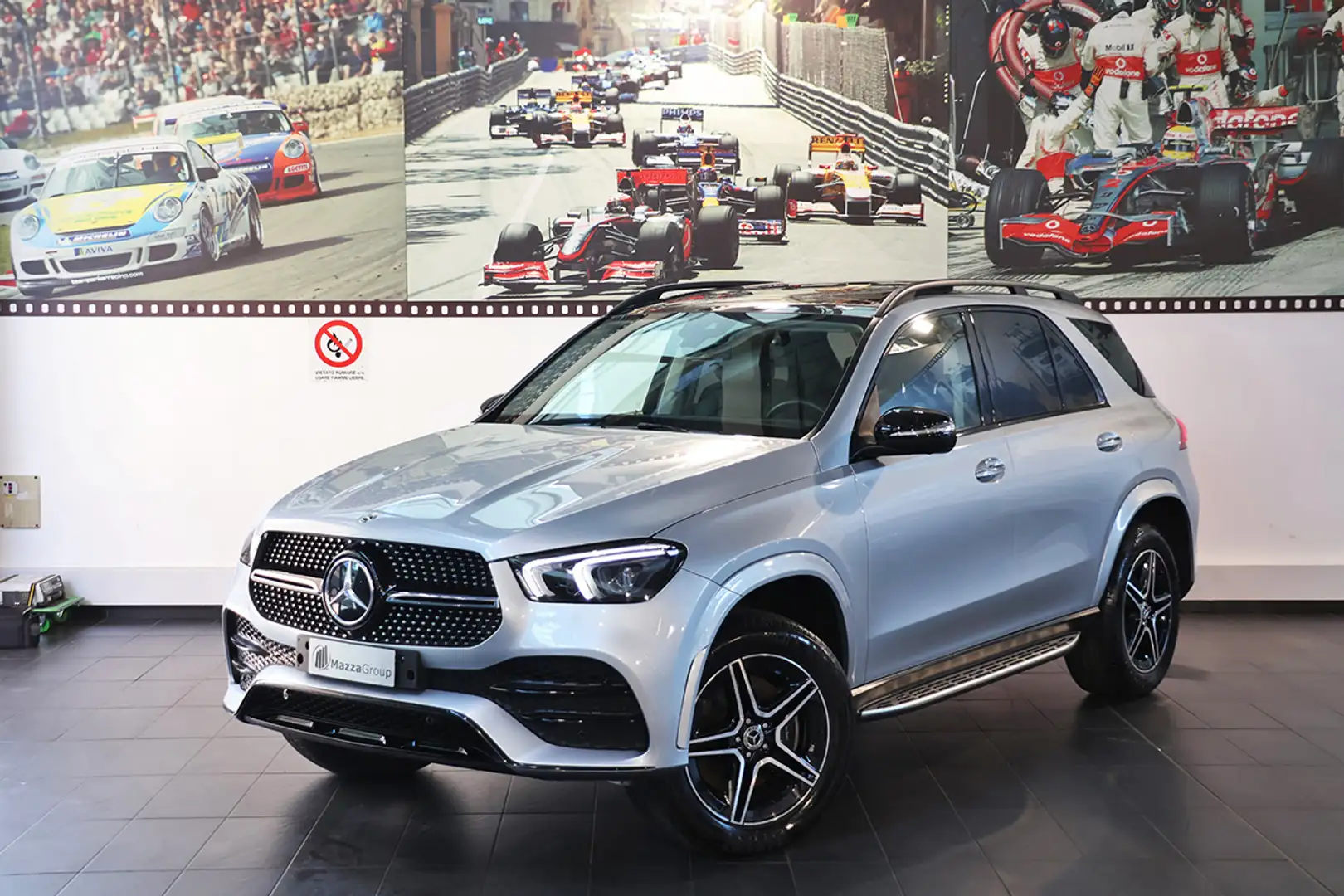 Mercedes-Benz GLE 300 d 4Matic Mild Hybrid Premium AMG - TETTO/NIGHT/360 Silber - 1