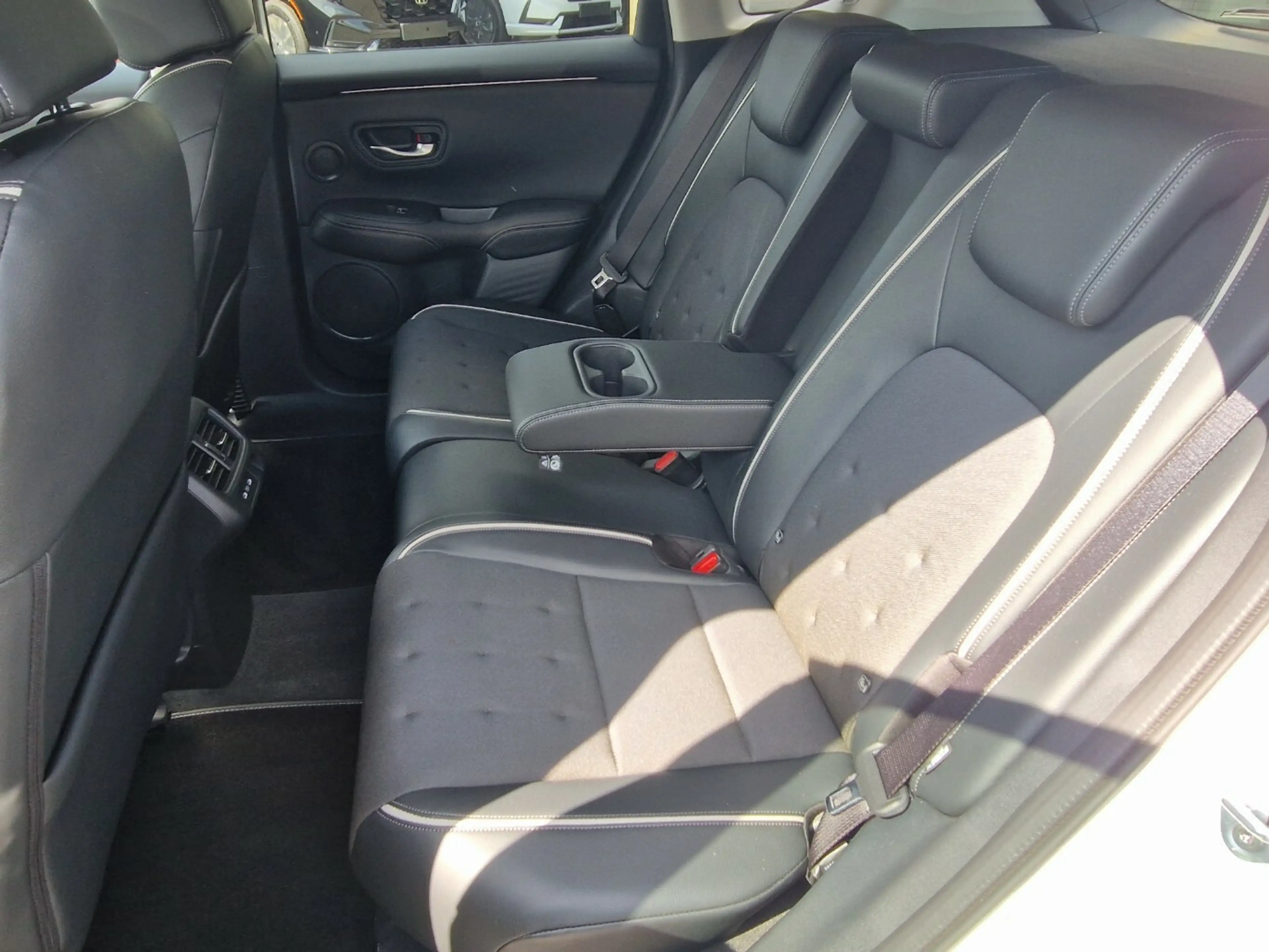 Honda ZR-V e:HEV Sport|Navi|RFK|1.Hand — photo 10