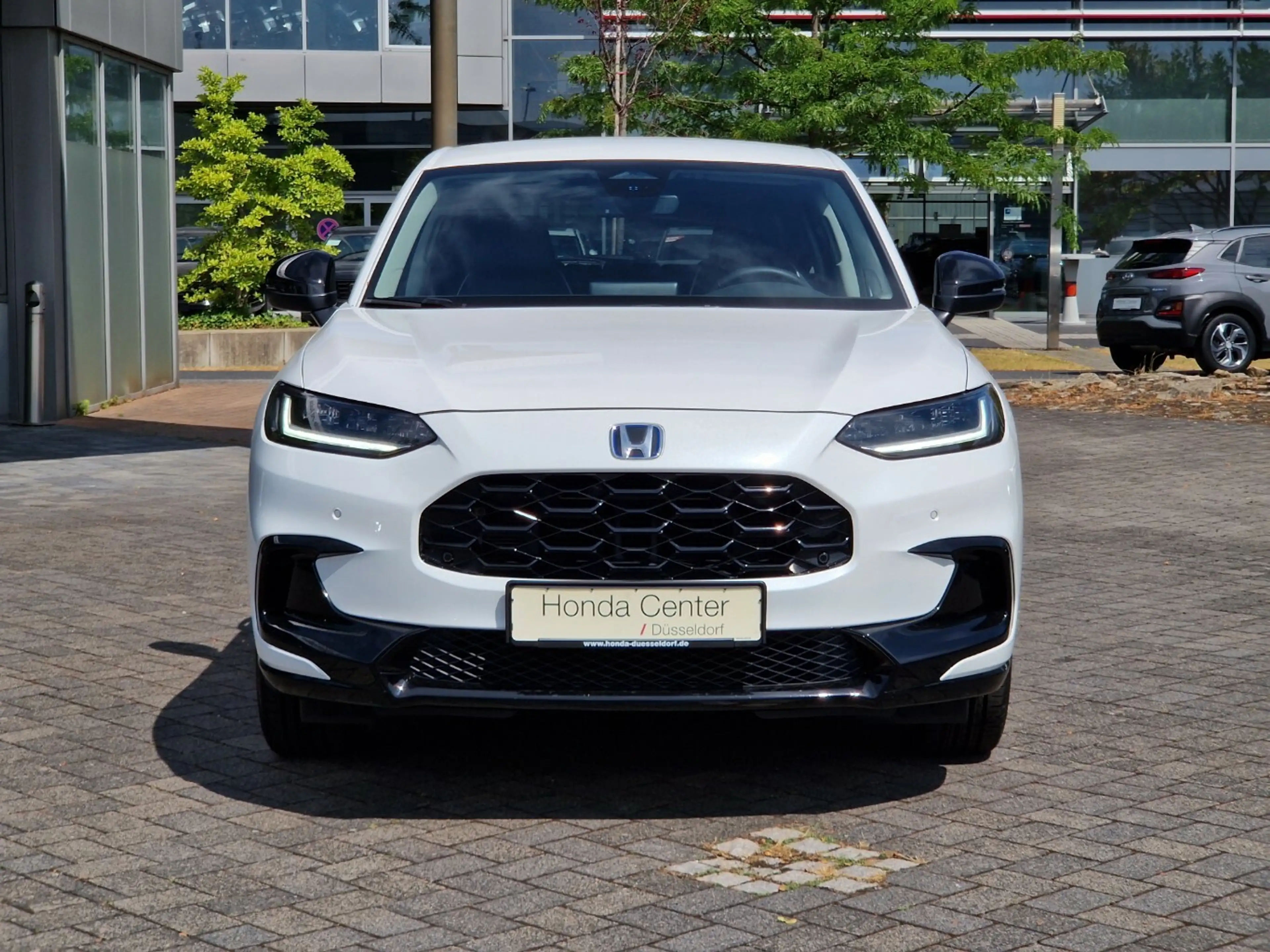 Honda ZR-V e:HEV Sport|Navi|RFK|1.Hand — photo 2