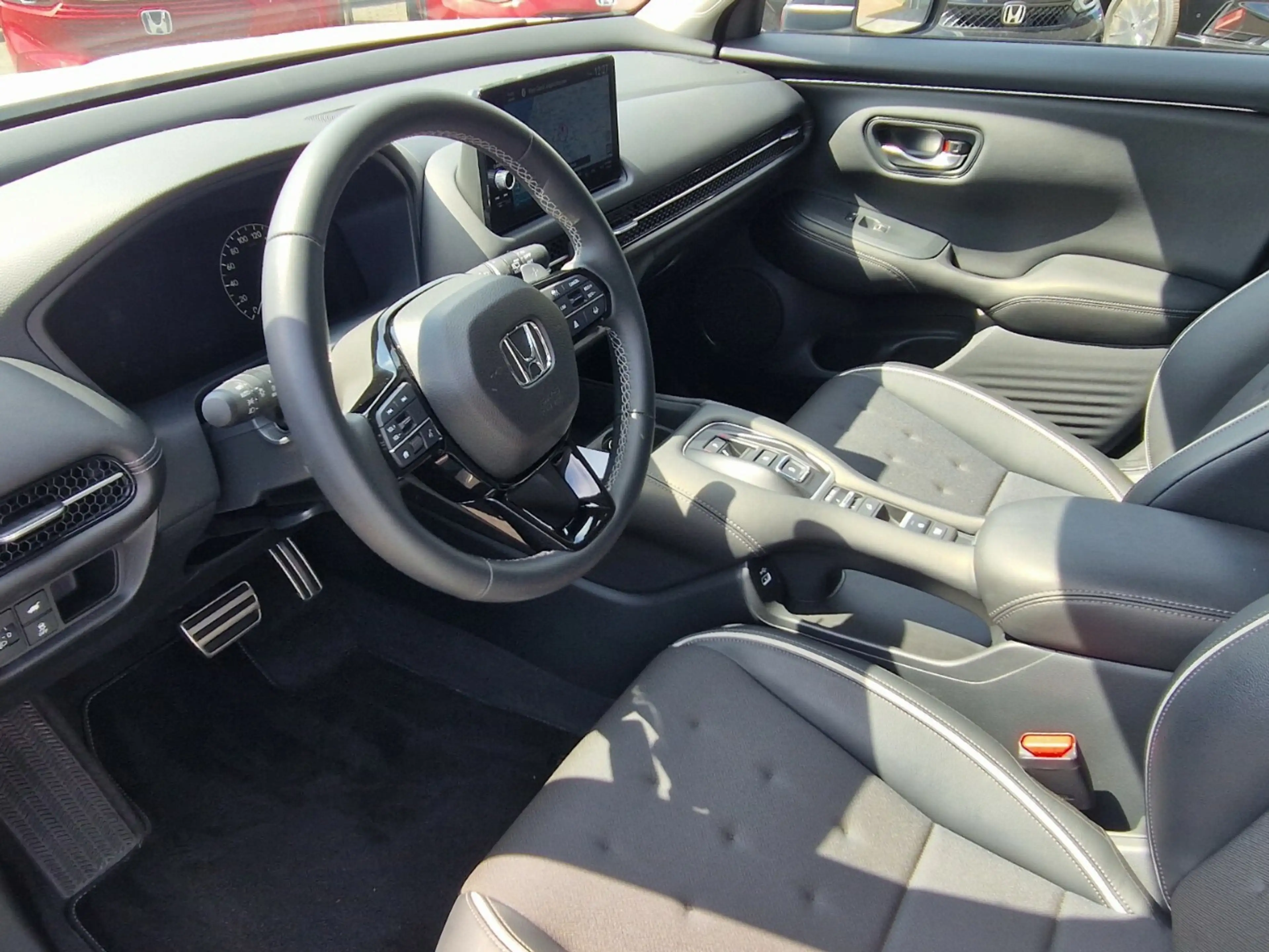 Honda ZR-V e:HEV Sport|Navi|RFK|1.Hand — photo 9