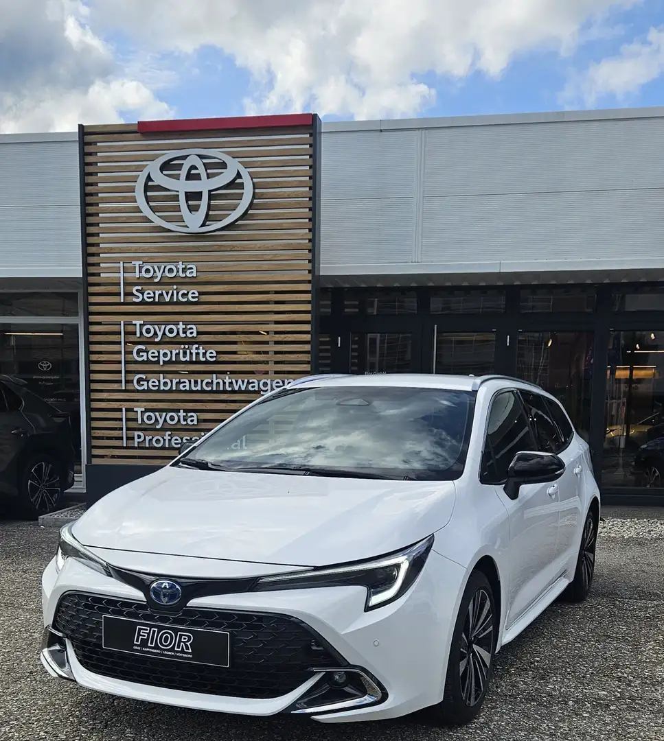 Toyota Corolla Touring Sports Hybrid Active Drive Bianco - 1