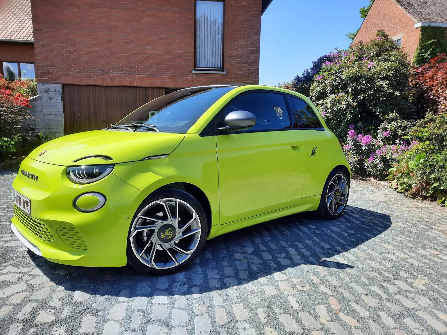 Abarth 500e Turismo Cabriolet Scorpionissima Verde - 1