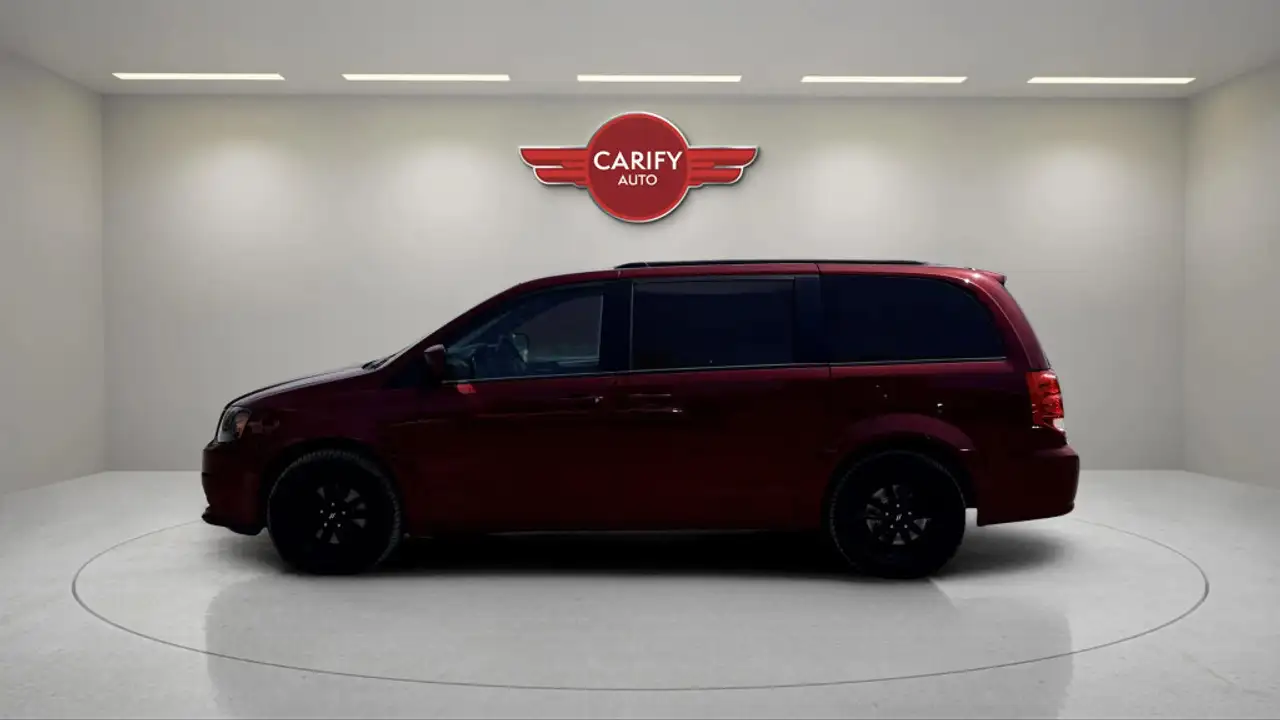 Dodge Grand Caravan снимка Dodge Grand Caravan