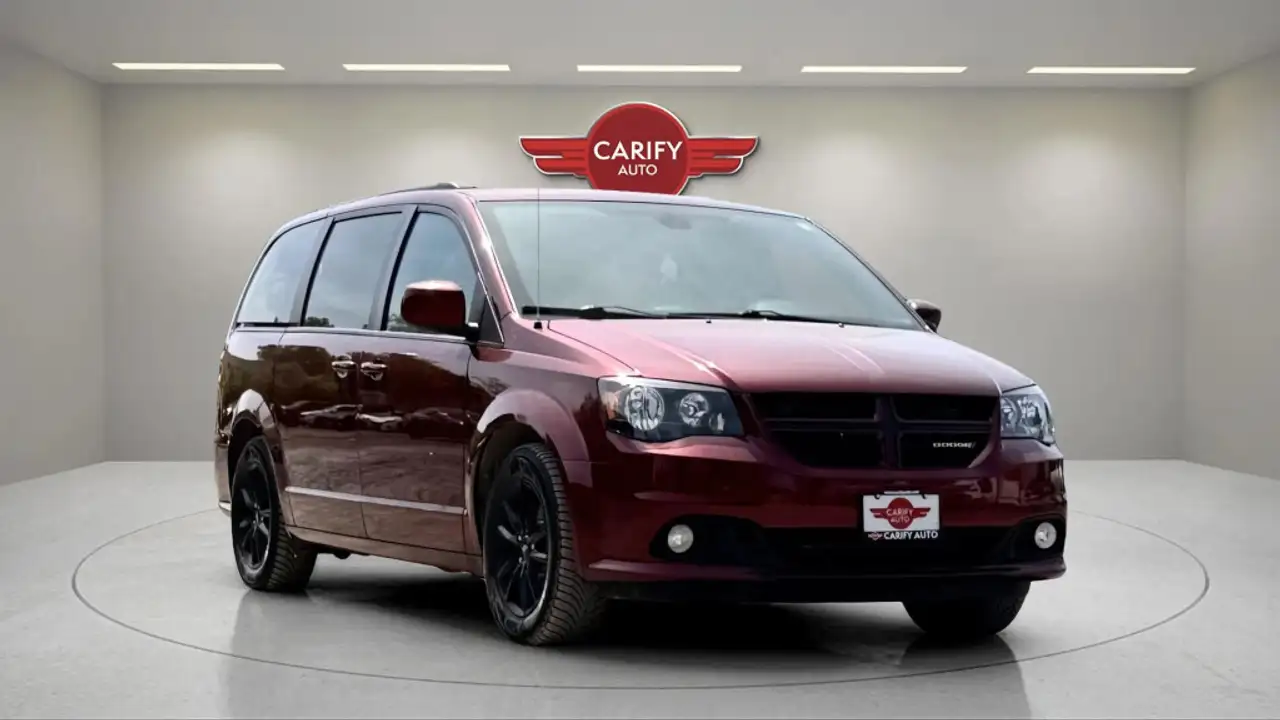 Dodge Grand Caravan снимка Dodge Grand Caravan