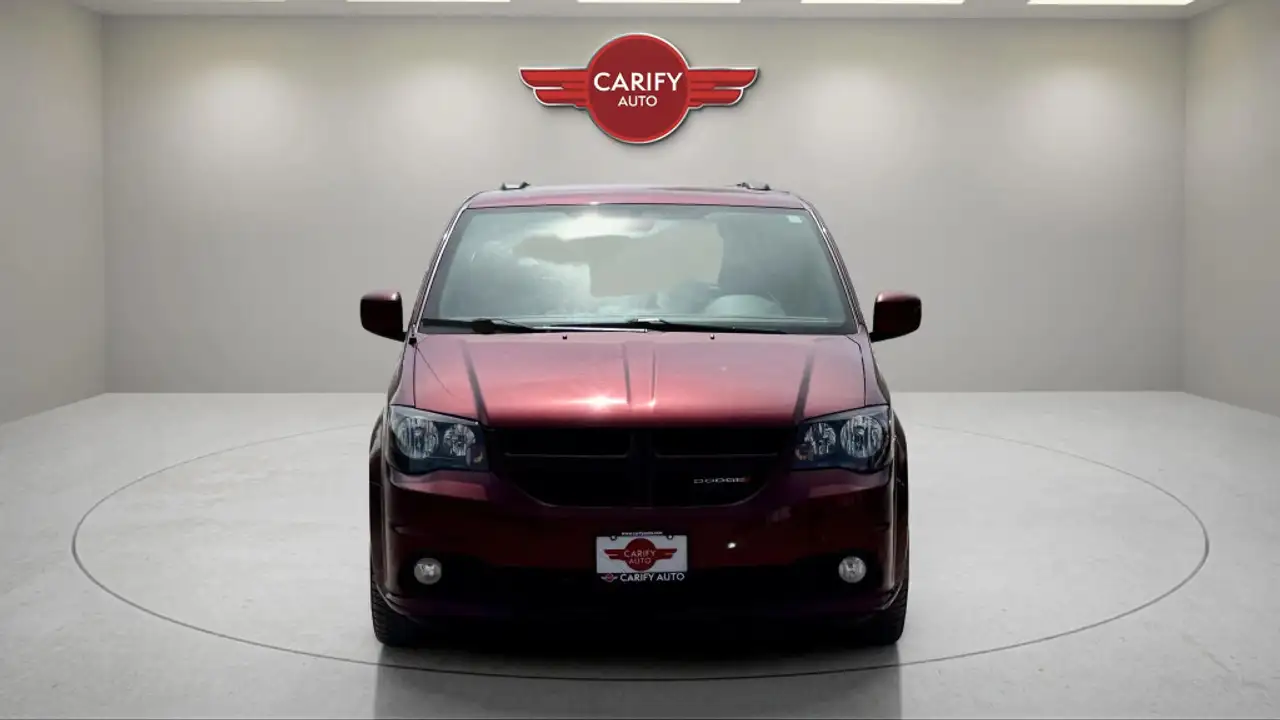 Dodge Grand Caravan снимка Dodge Grand Caravan