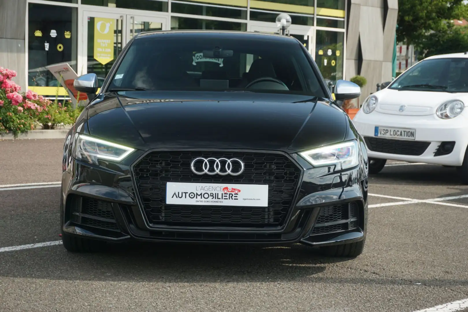 Audi RS3 Sportback 50 TFSI 300 Quattro S Tronic 7 Noir - 2