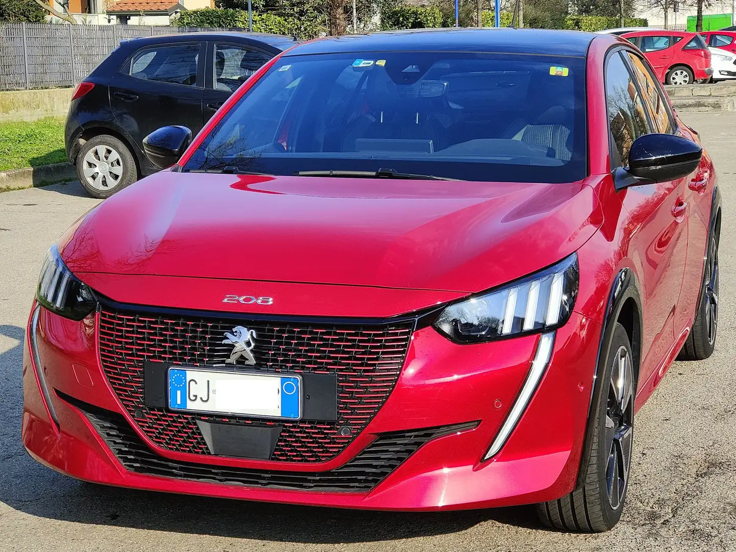 Peugeot e-208 GT Line Roşu - 1