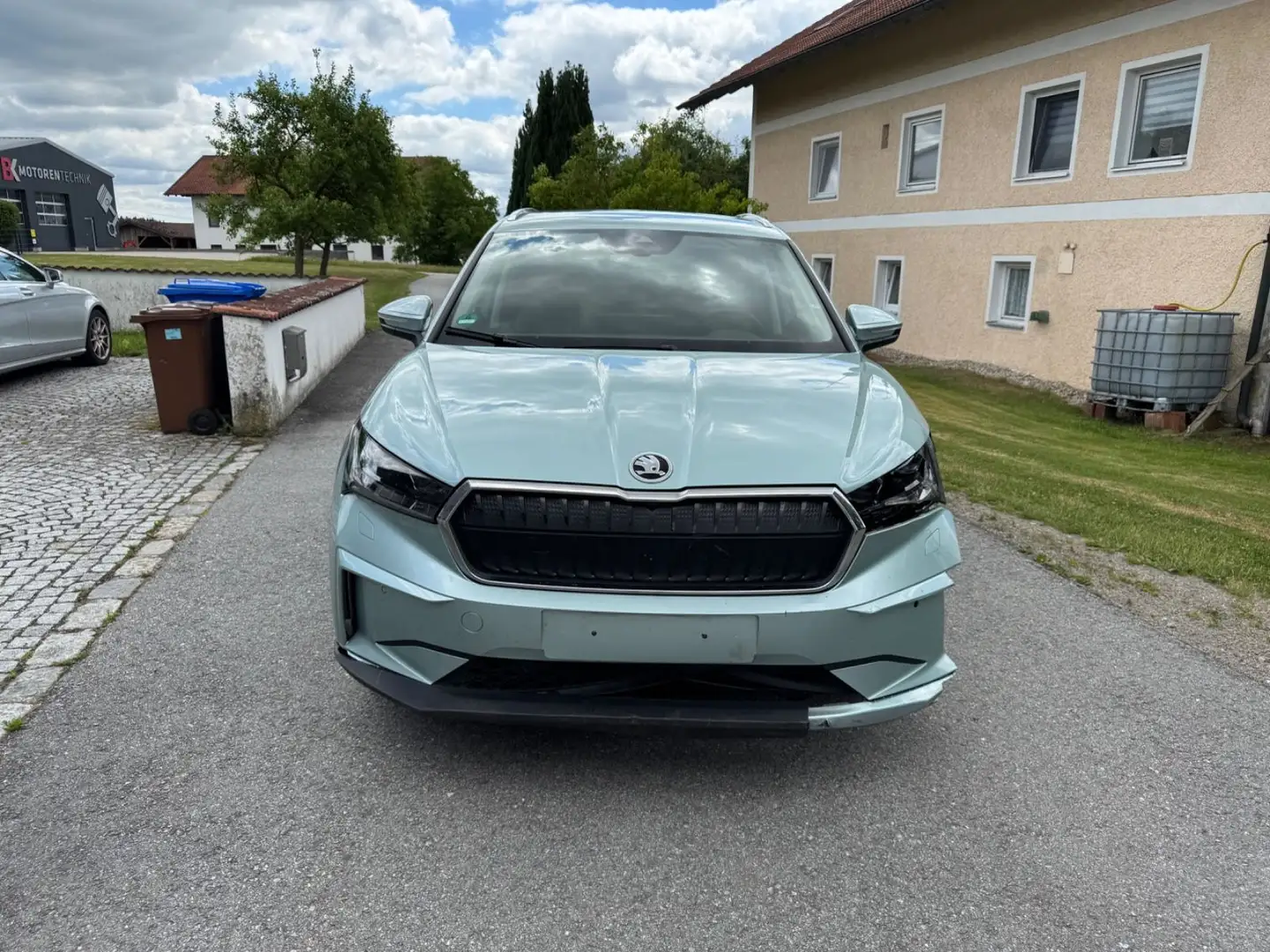 Skoda Enyaq 80 Loft*AHK*NAVI*LED Argent - 1