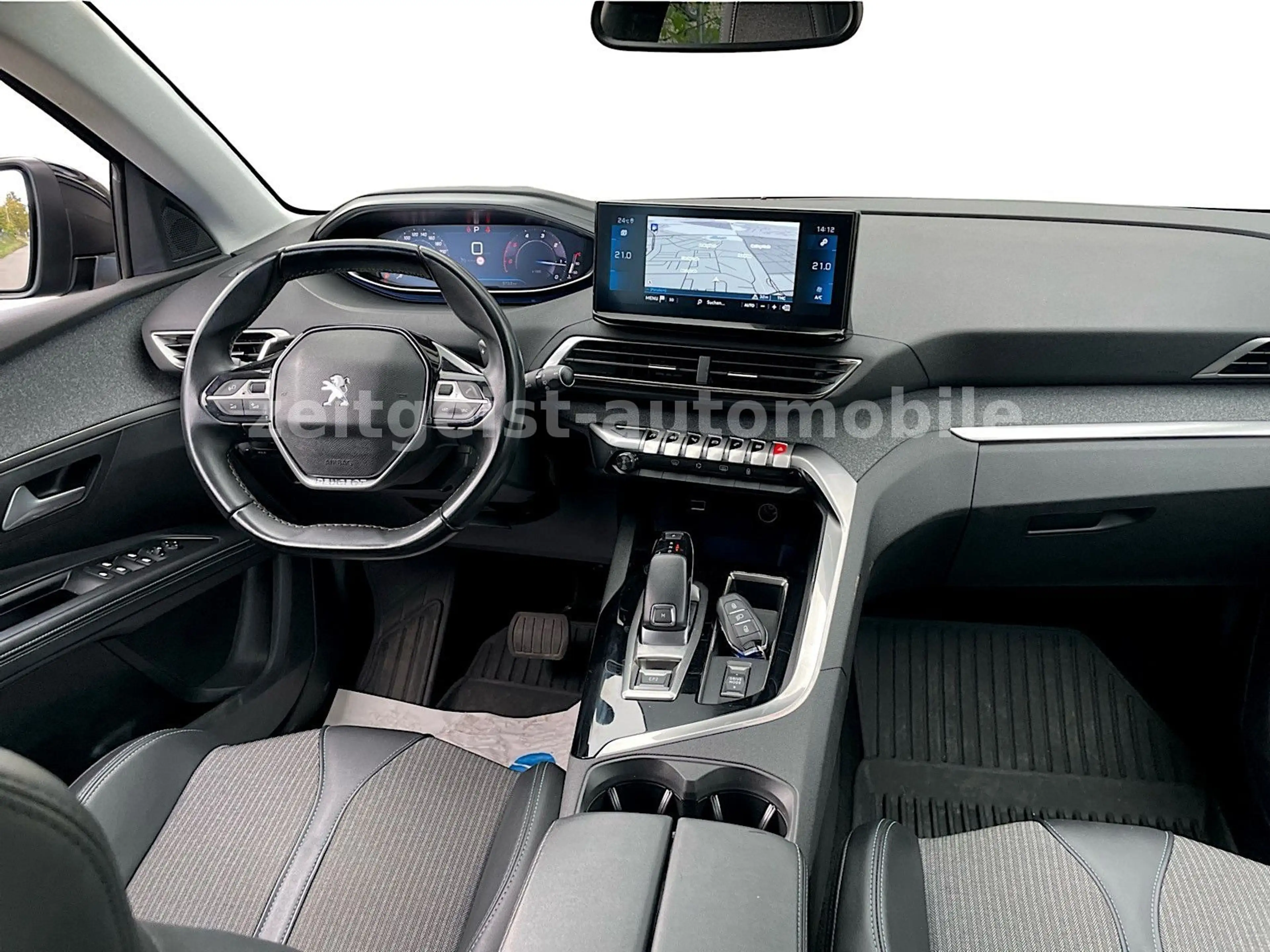 Peugeot 5008 Allure Pack*7-SITZER*1.HAND*TÜV NEU* — photo 10