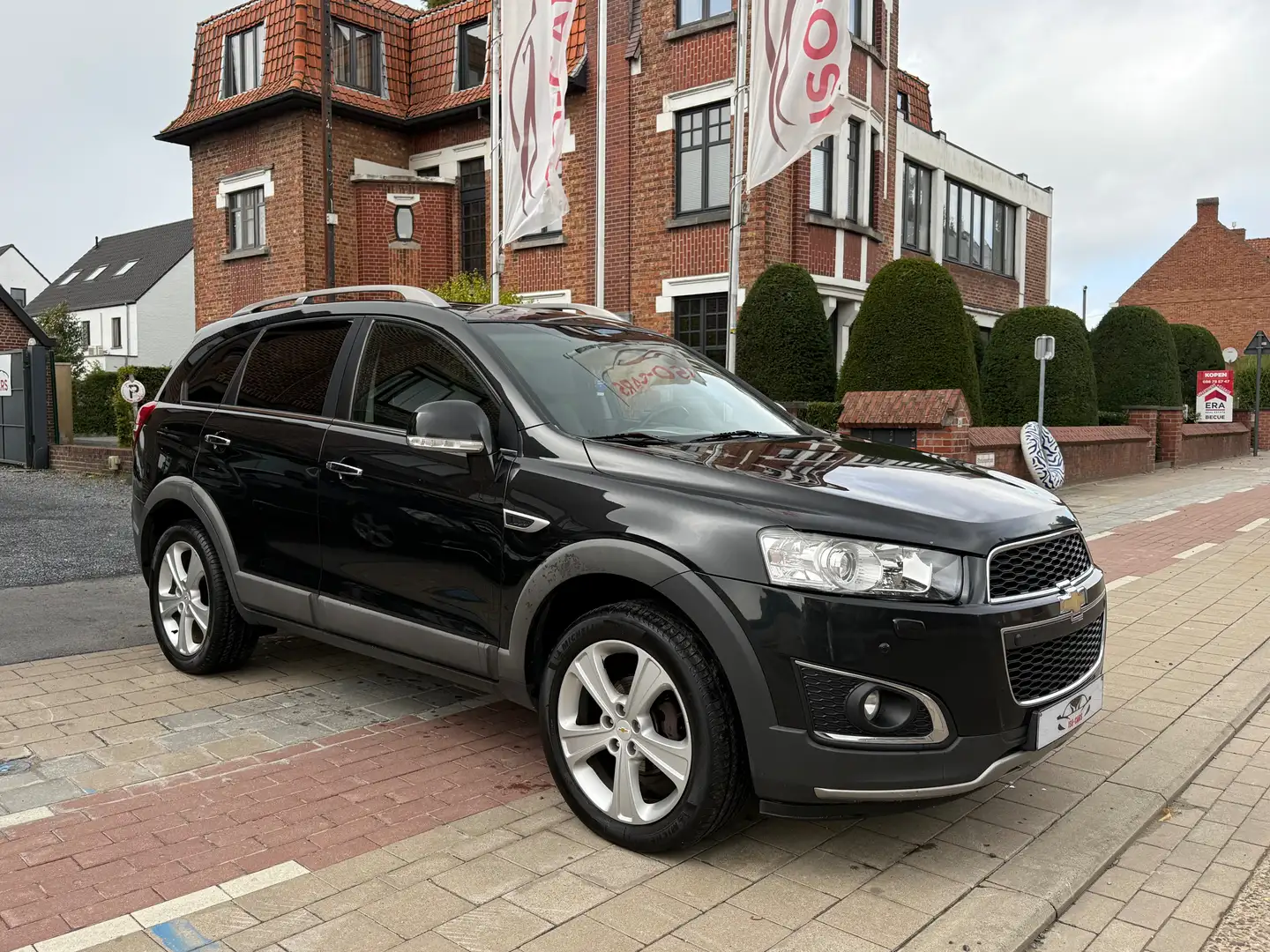 Chevrolet Captiva 2.2 TD LTZ // EXPORT // 1'STE EIGENAAR // Zwart - 2