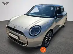MINI Cooper E Classic Trim