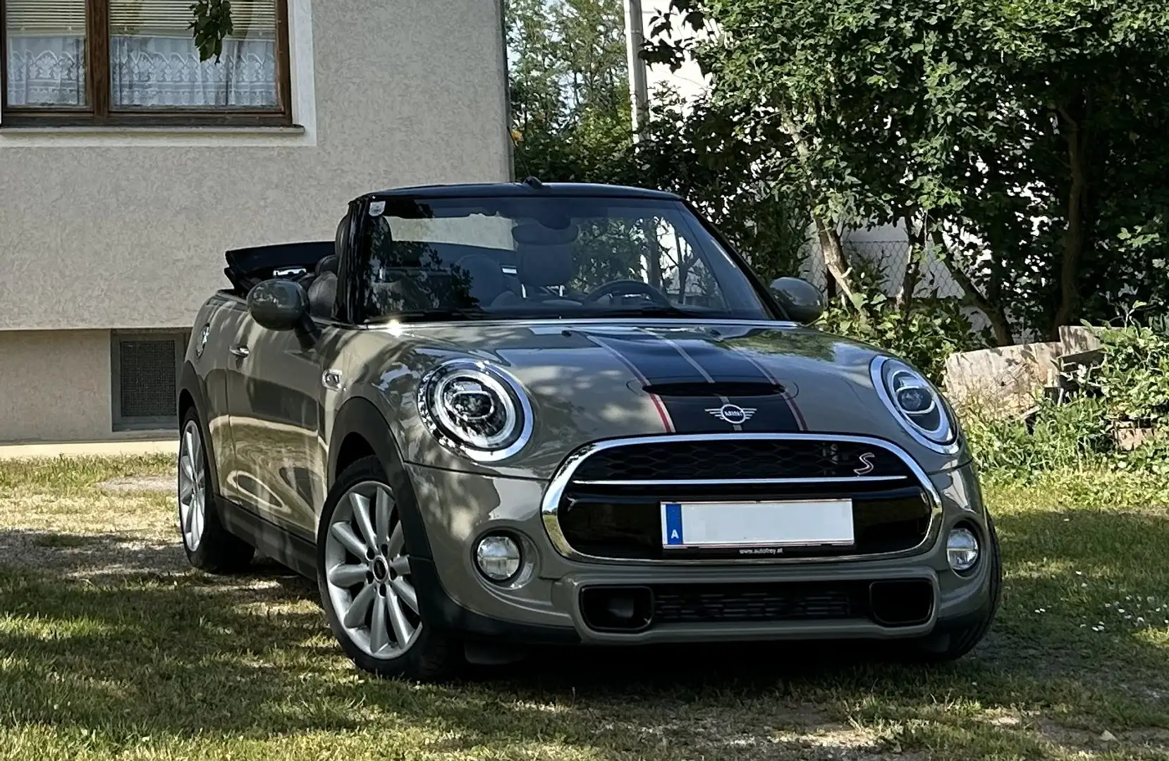 MINI Cooper S Cabrio MINI Cooper S Cabrio Aut. Cooper S Grau - 1