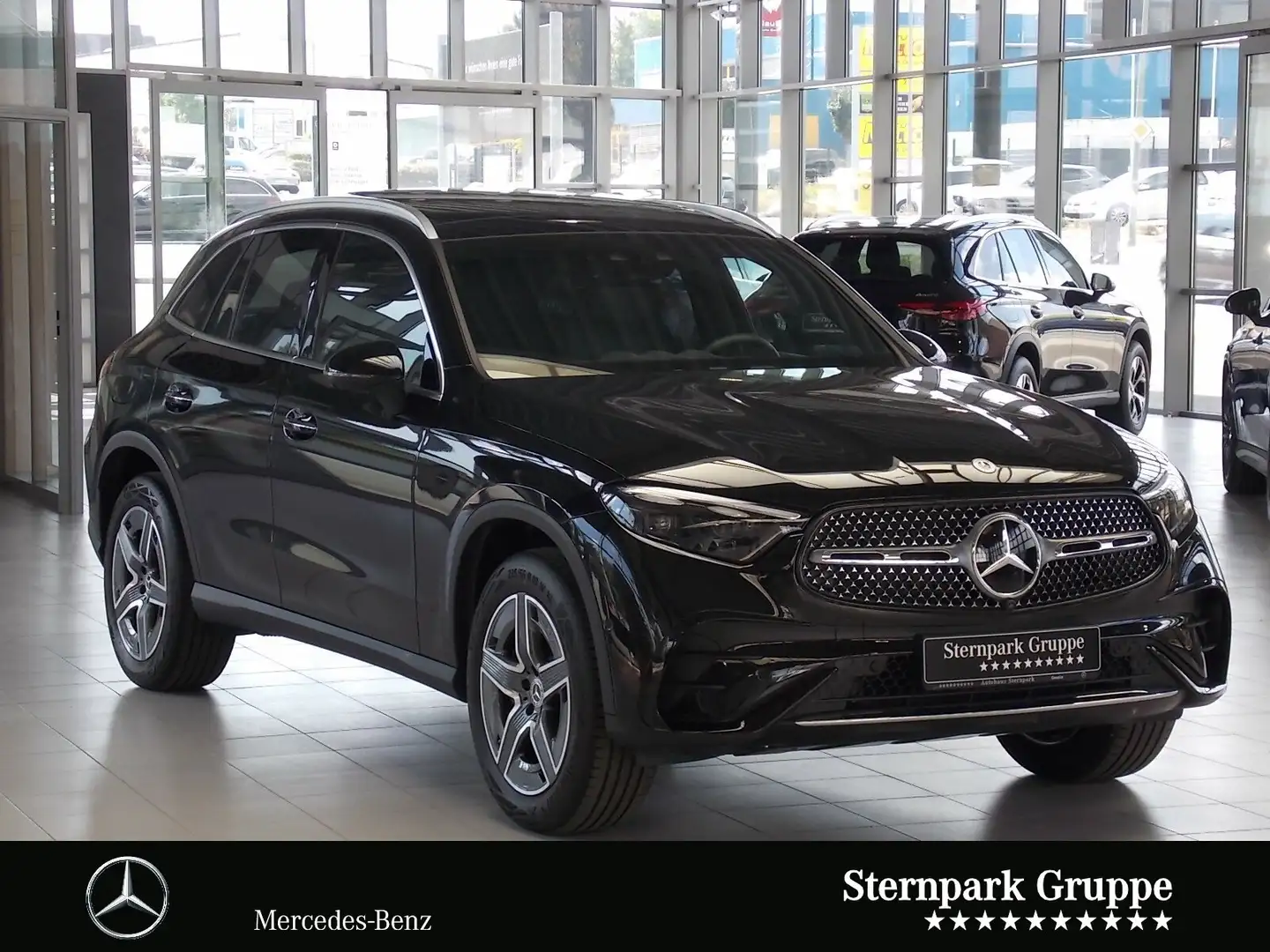 Mercedes-Benz GLC 220 GLC 220 d 4M AMG Premium Plus HeadUp AHK Keyless Schwarz - 2