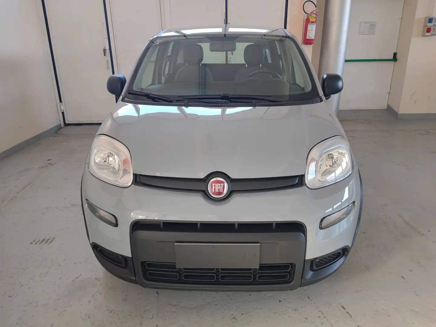 Fiat Panda 1.0 firefly hybrid 70 cv Grau - 2