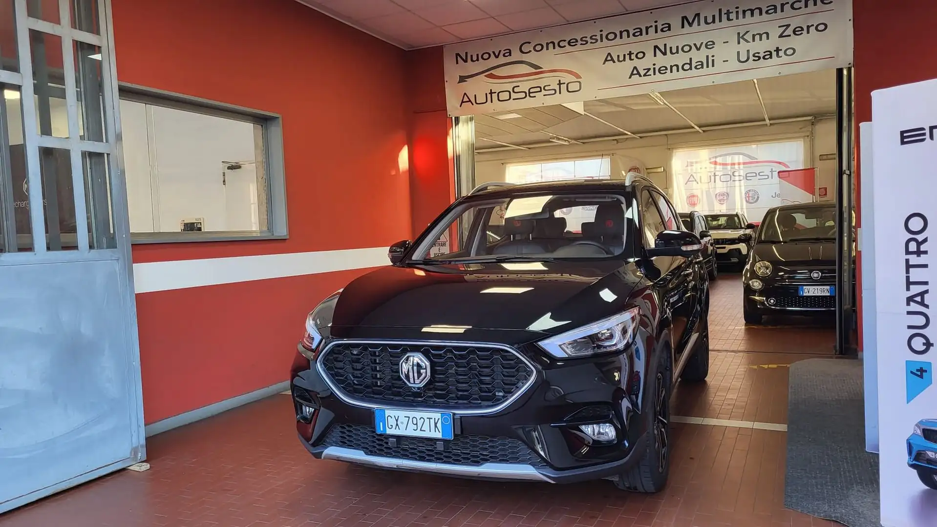 MG ZS ZS Classic 1.5 VTi-tech Luxury Nero - 1