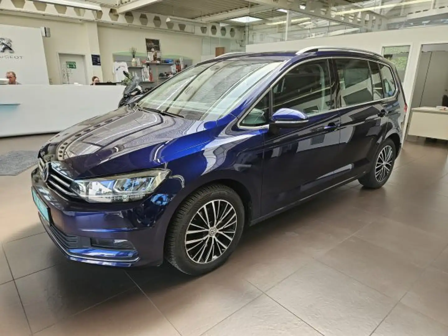 Volkswagen Touran 2.0 TDI SCR DSG Highline Azul - 1