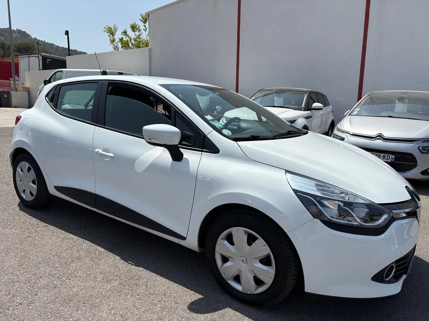 Renault Clio IV SOCIETE DCI 75 ENERGY AIR MEDIANAV Blanc - 2
