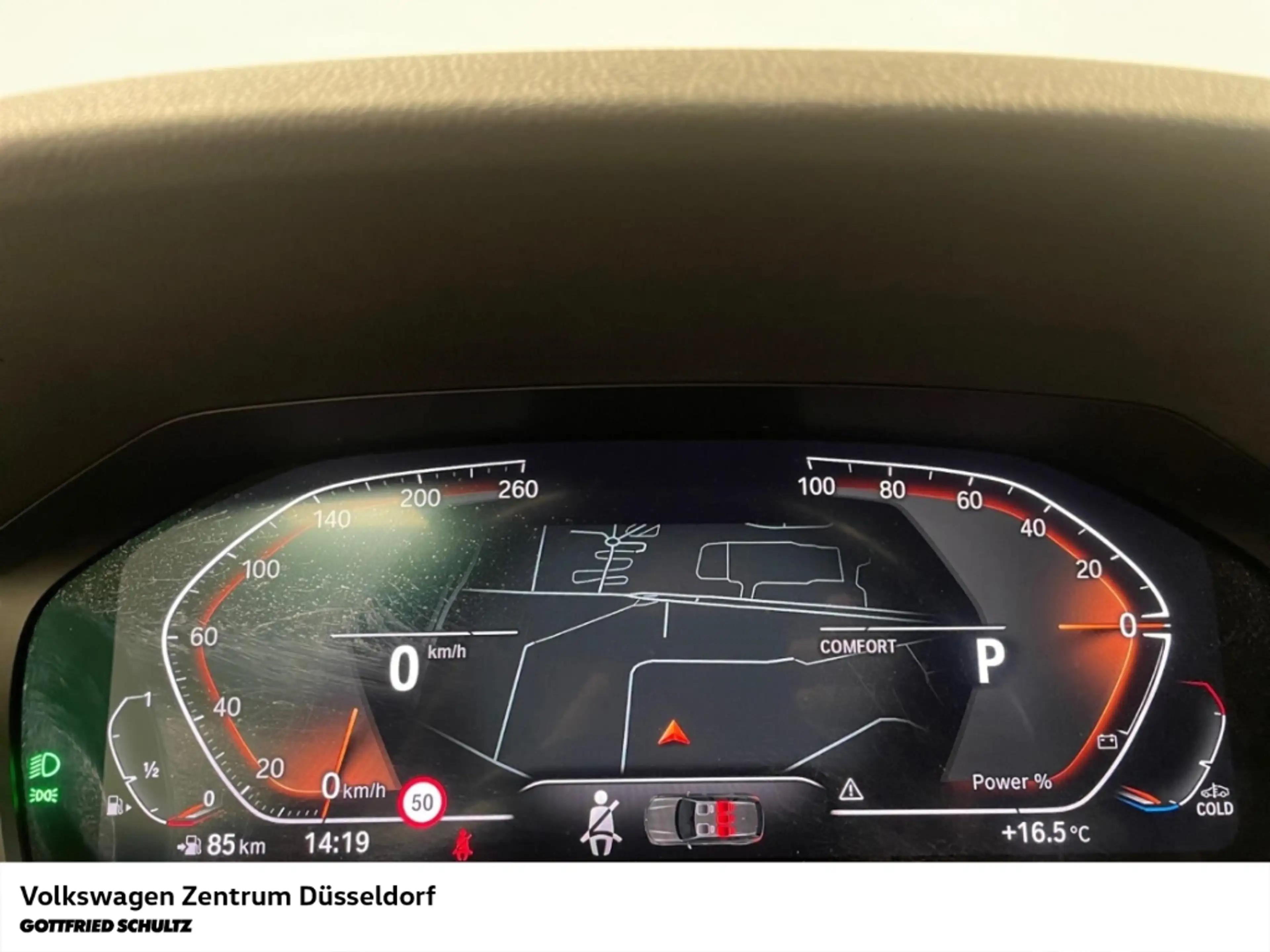BMW 330 i Touring Sport Line Navigation G21 — photo 15