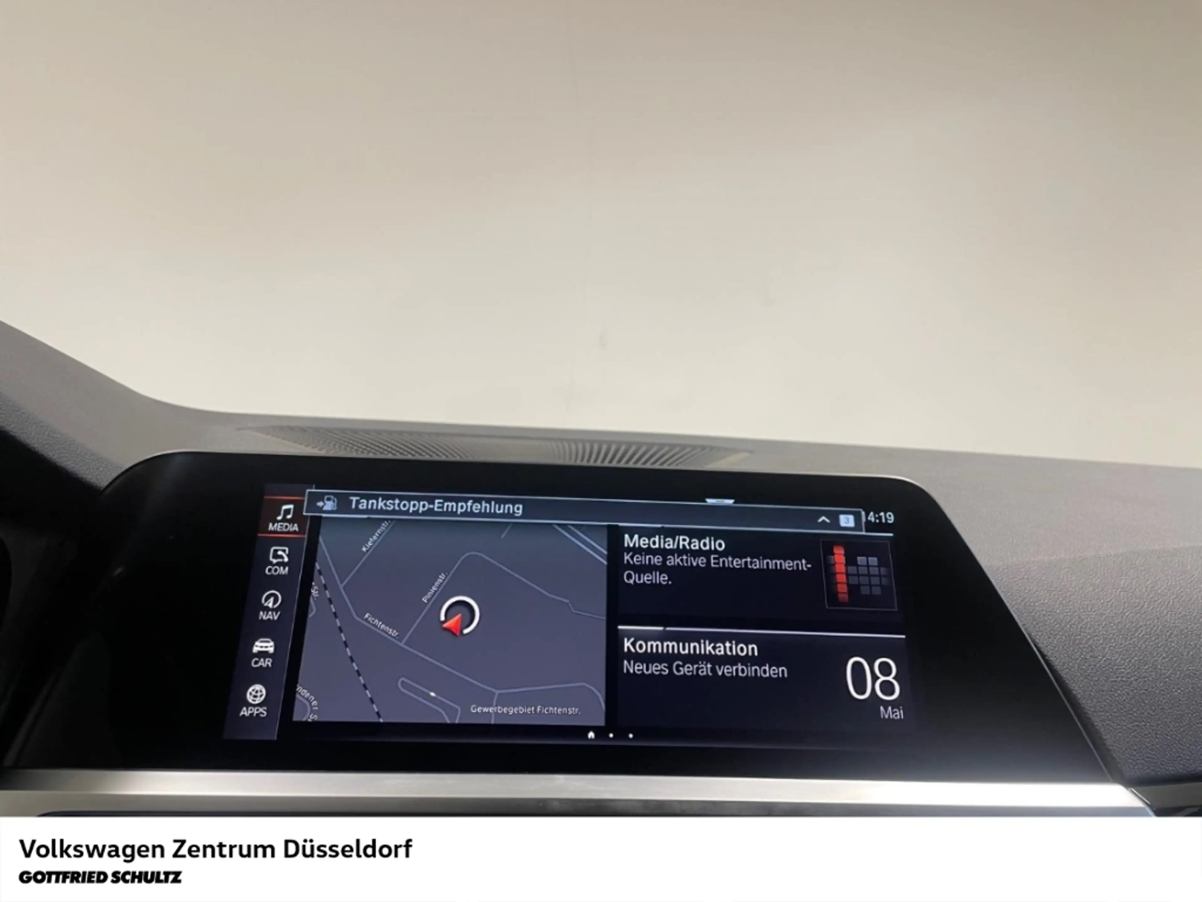 BMW 330 i Touring Sport Line Navigation G21 — photo 12