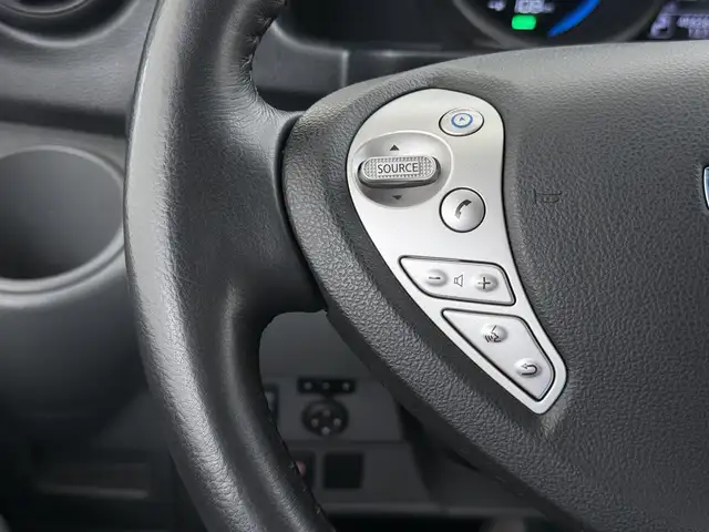 Nissan E-NV200 view 21