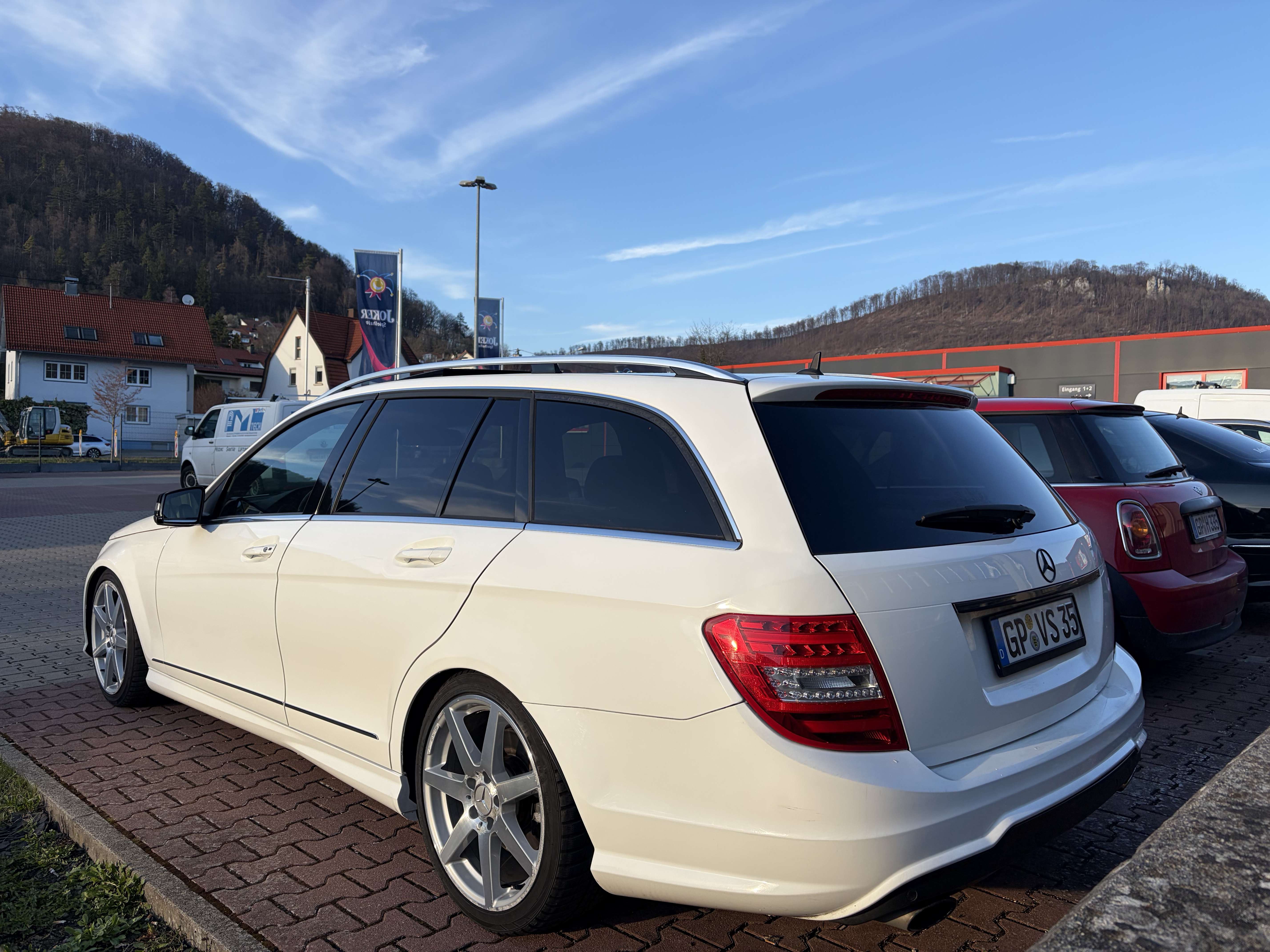 Second hand Mercedes Benz C-Class 