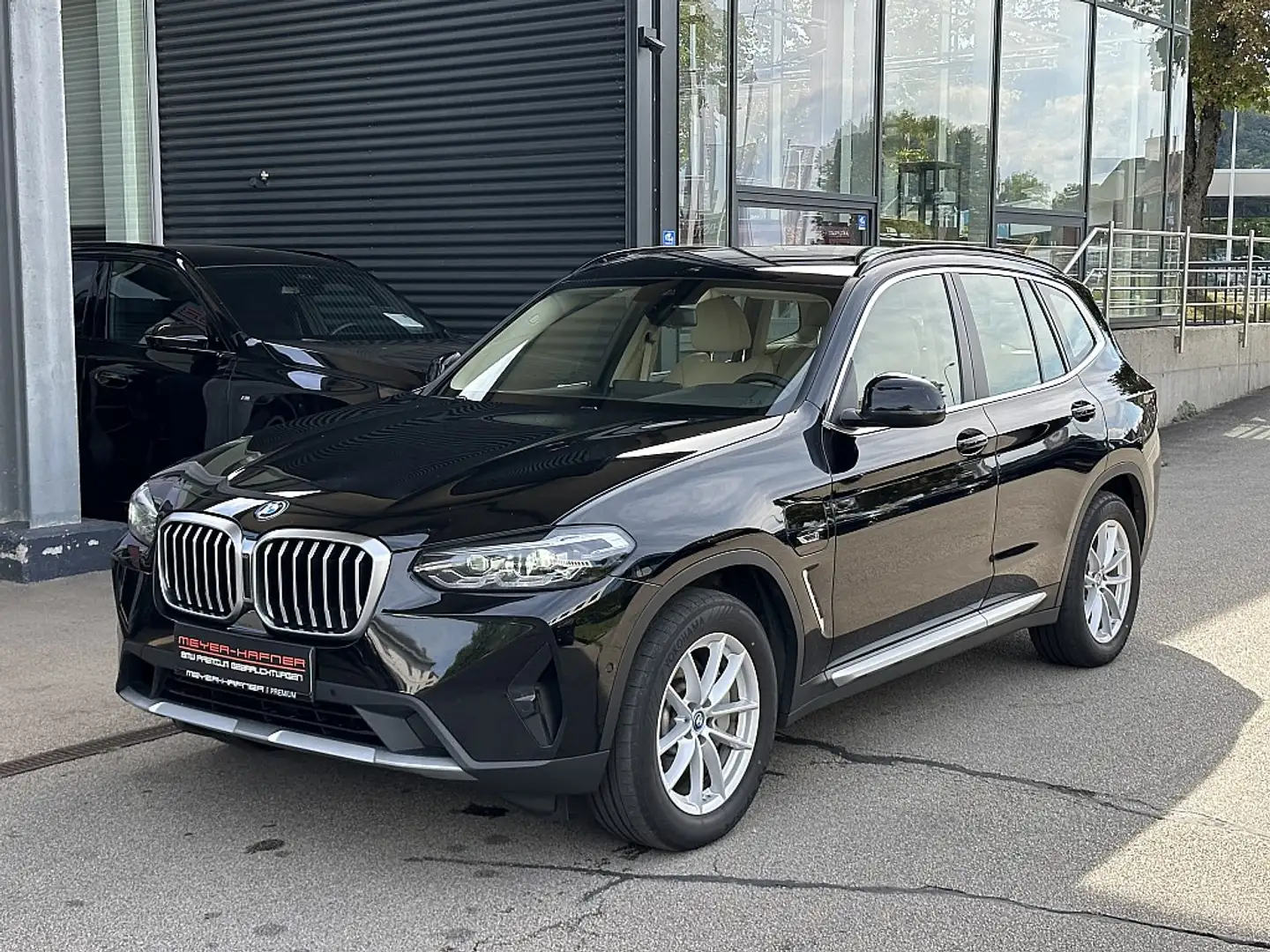 BMW X3 xDrive30e PHEV Aut. / AHK / LKHZ / Sportsitze /... Schwarz - 1
