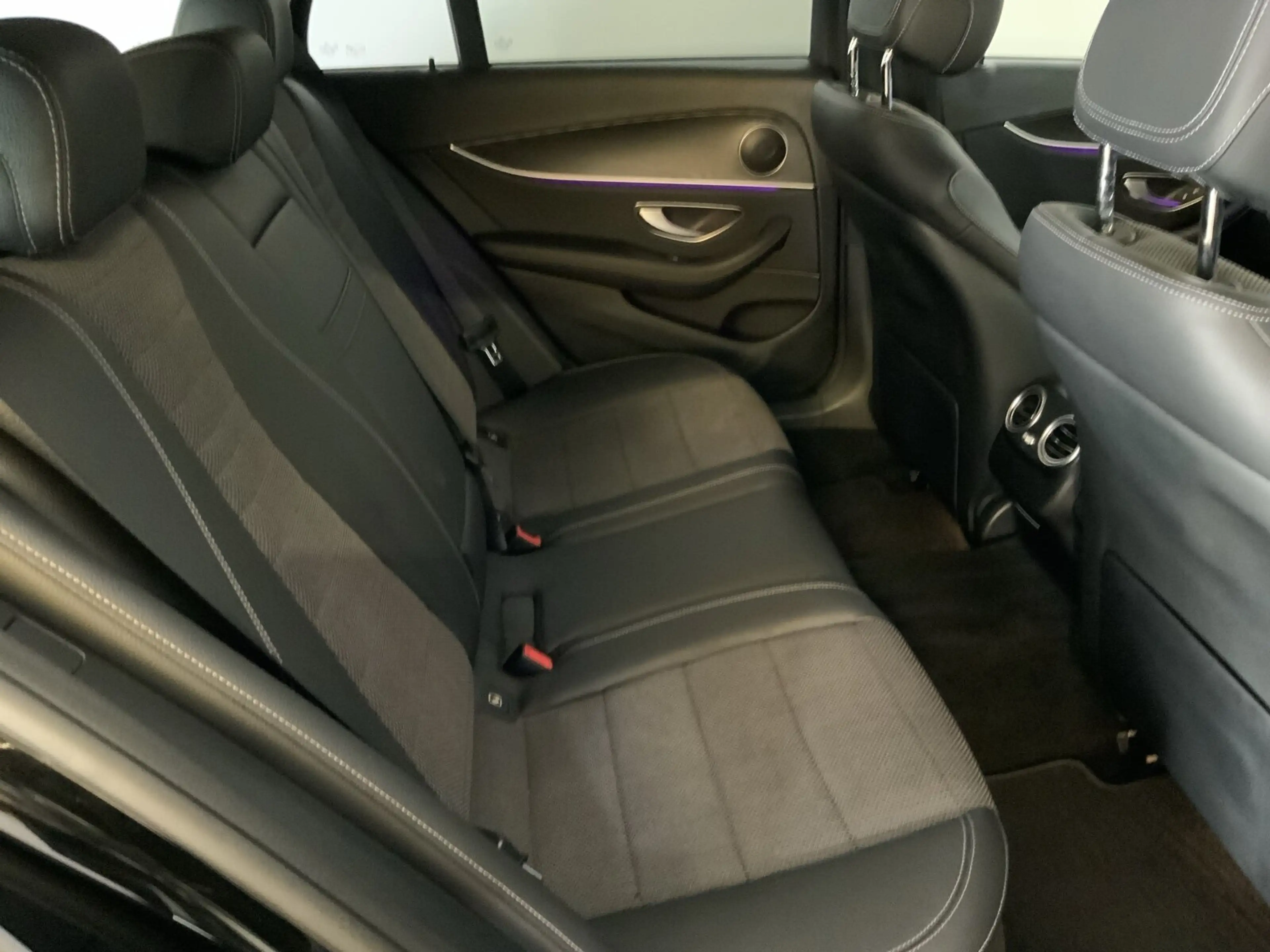 Mercedes-Benz E 300 E 300 de 4M T AVANTGARDE Night Distronic AHK — photo 15