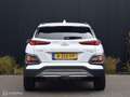 Hyundai KONA 177pk 4WD Premium 4x4 Bianco - thumbnail 4