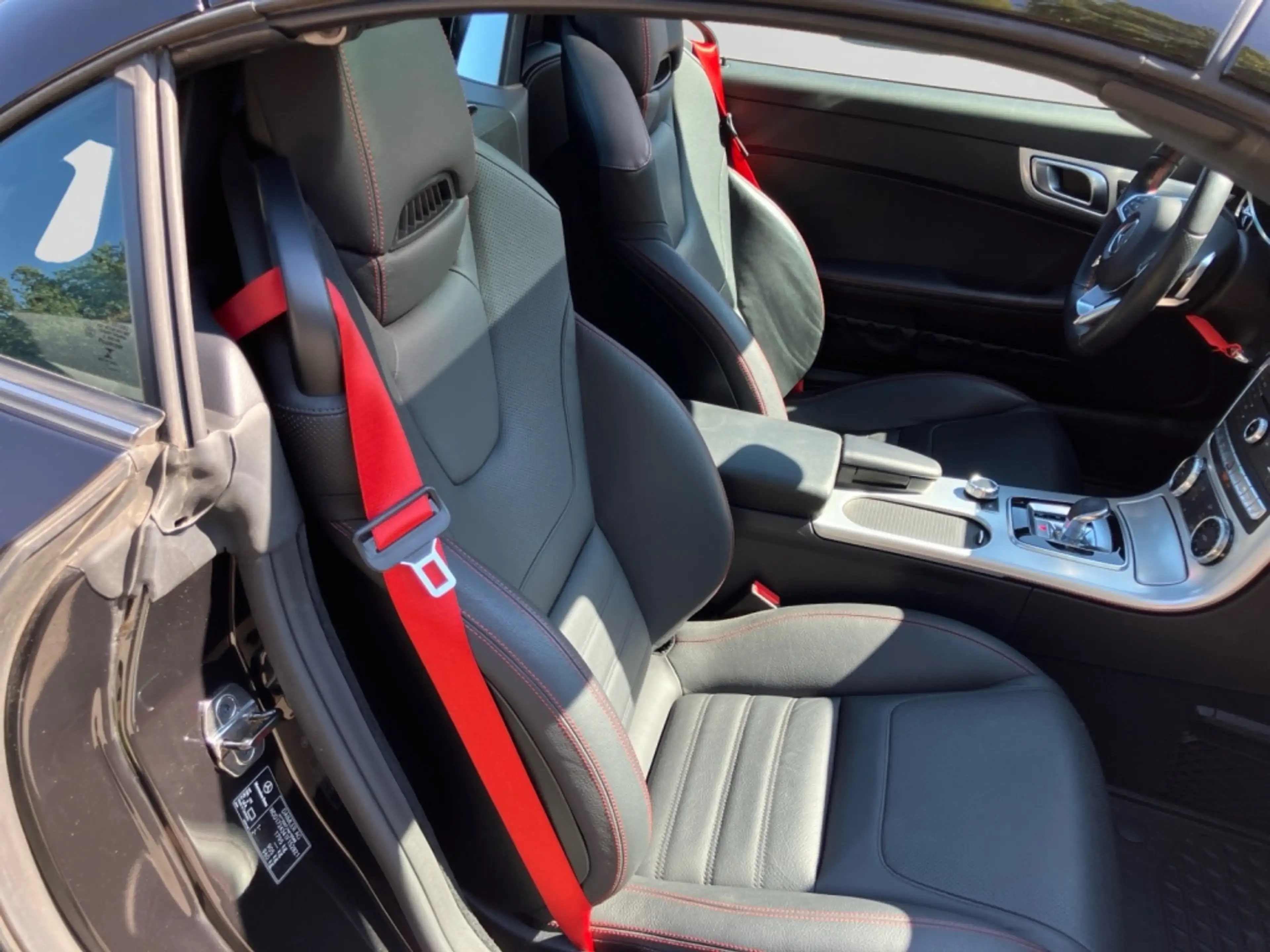 Mercedes-Benz SLC 200 AMG|ILS|AMBIENTE|SHZ|KAM|LED|LEDER|PANO — photo 14