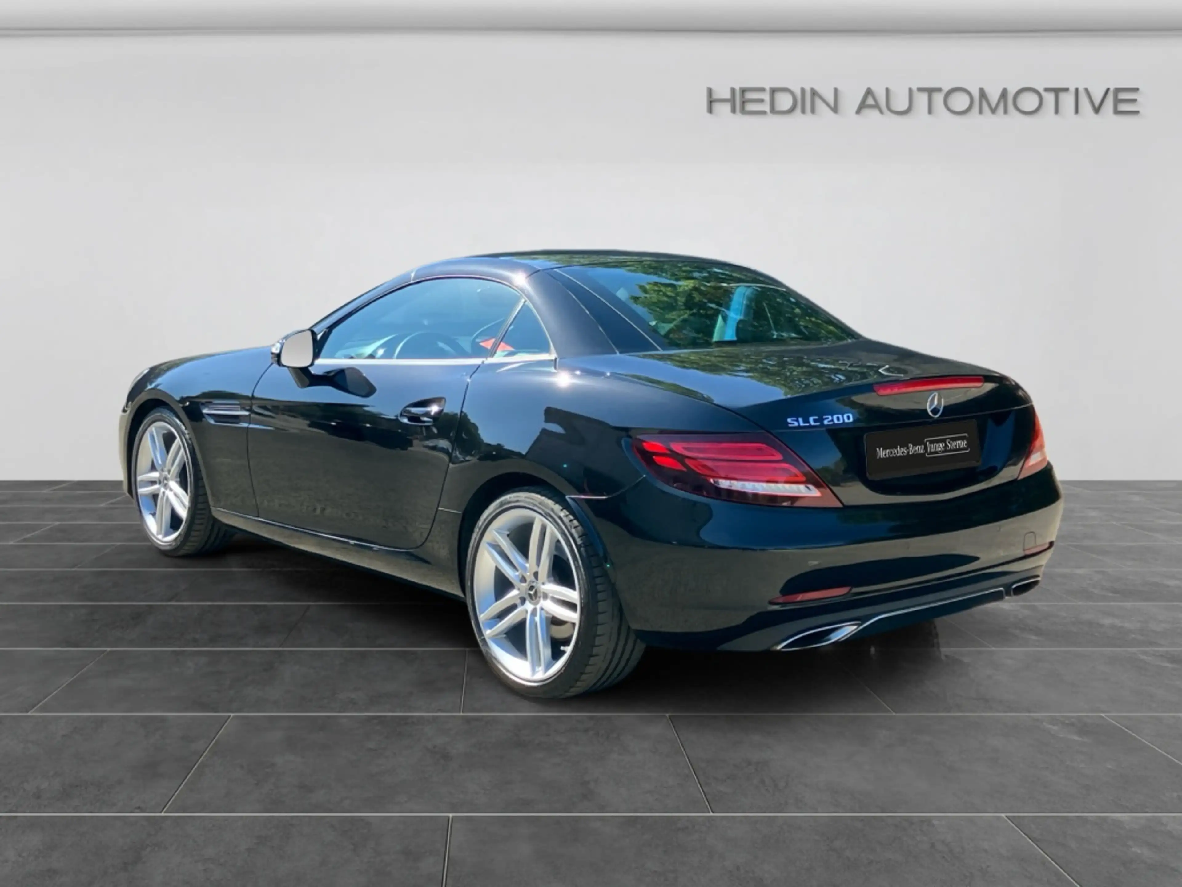 Mercedes-Benz SLC 200 AMG|ILS|AMBIENTE|SHZ|KAM|LED|LEDER|PANO — photo 4