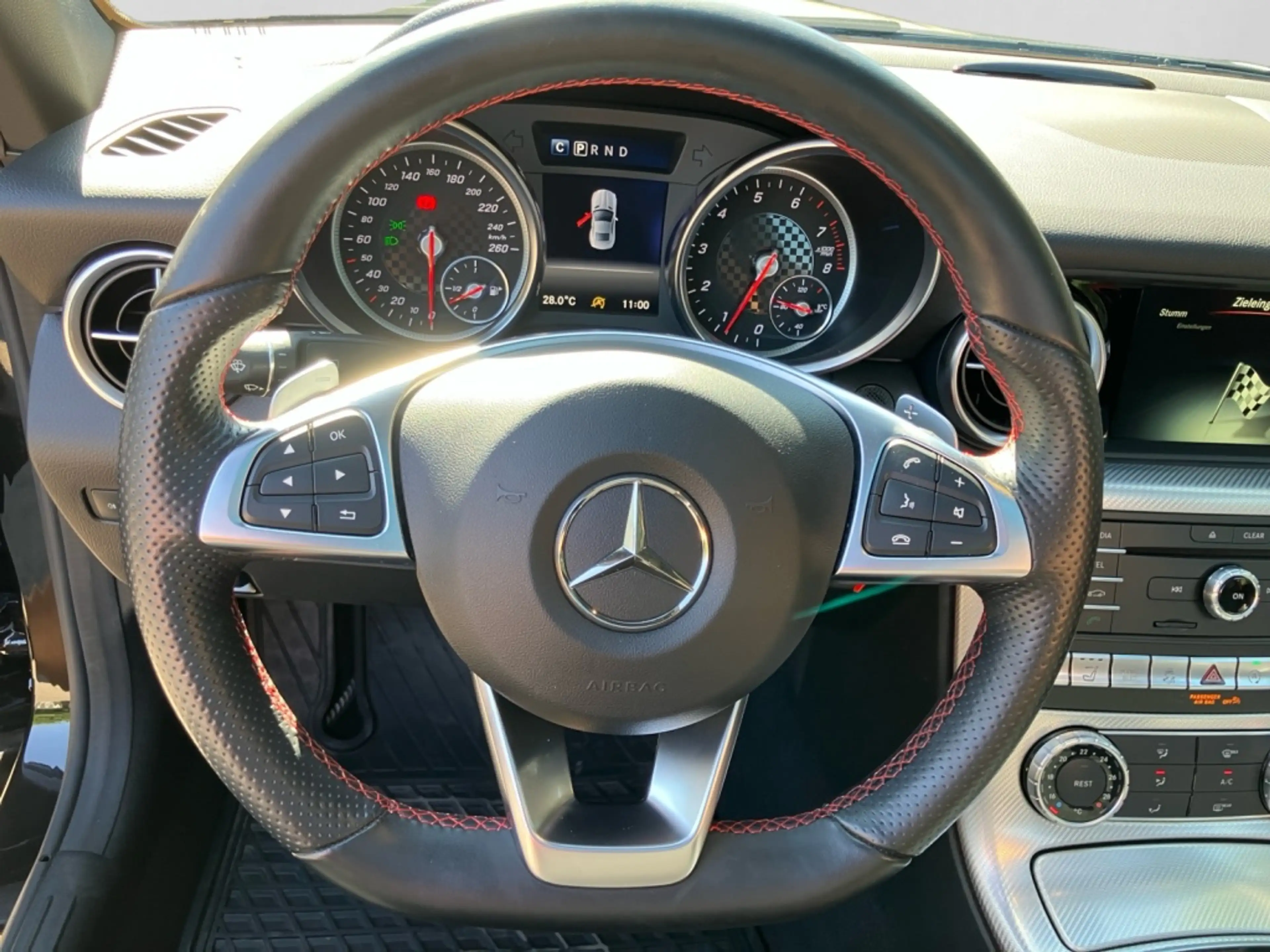 Mercedes-Benz SLC 200 AMG|ILS|AMBIENTE|SHZ|KAM|LED|LEDER|PANO — photo 13