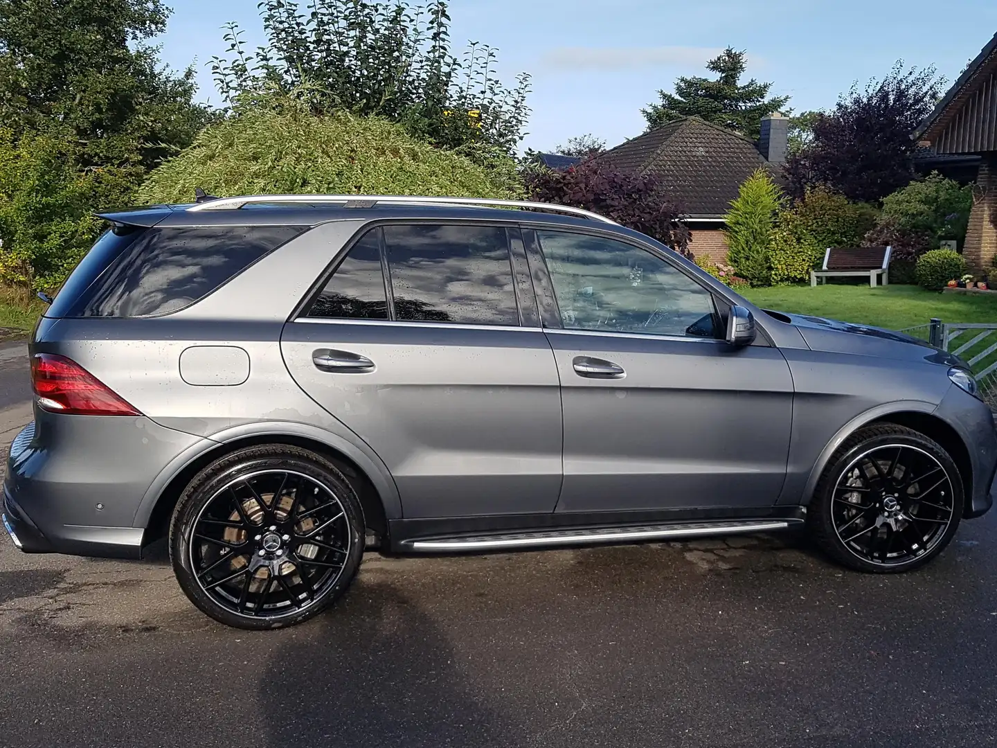 Mercedes-Benz GLE 63 AMG GLE 63 AMG 4Matic 22 Zoll AHK Pano Gris - 1