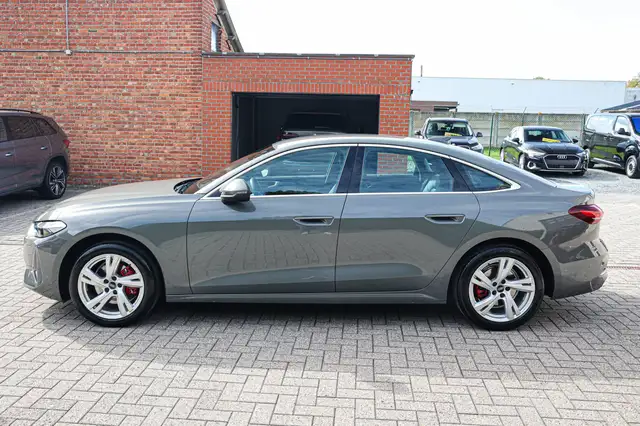 Audi A5 view 8
