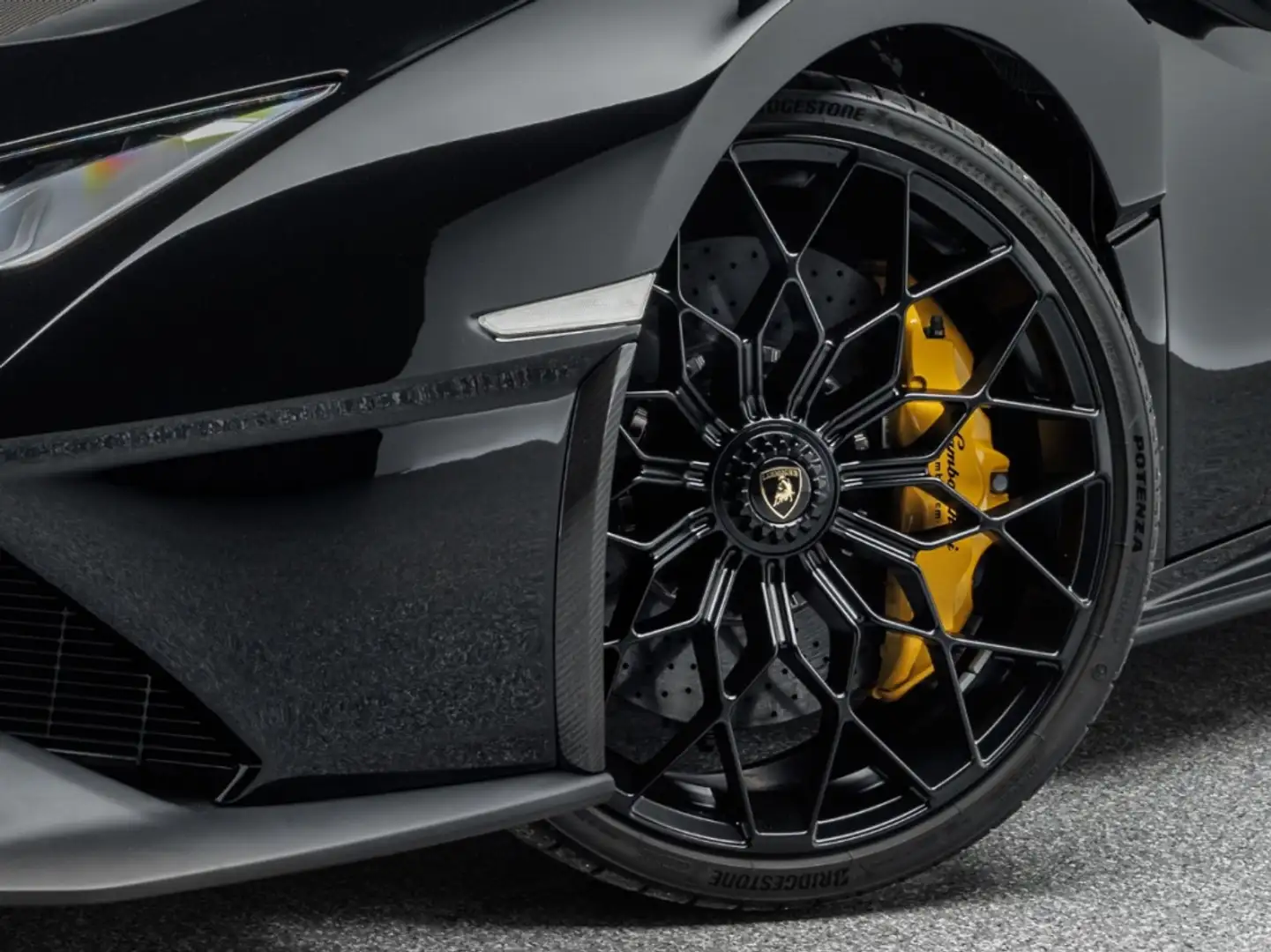 Lamborghini Huracán STO RWD Negro - 1