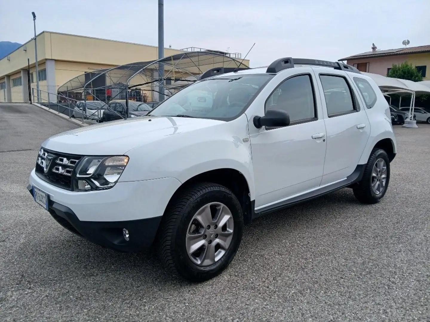 Dacia Duster 1.6 115CV Start&Stop 4x2 GPL Lauréate Bianco - 1