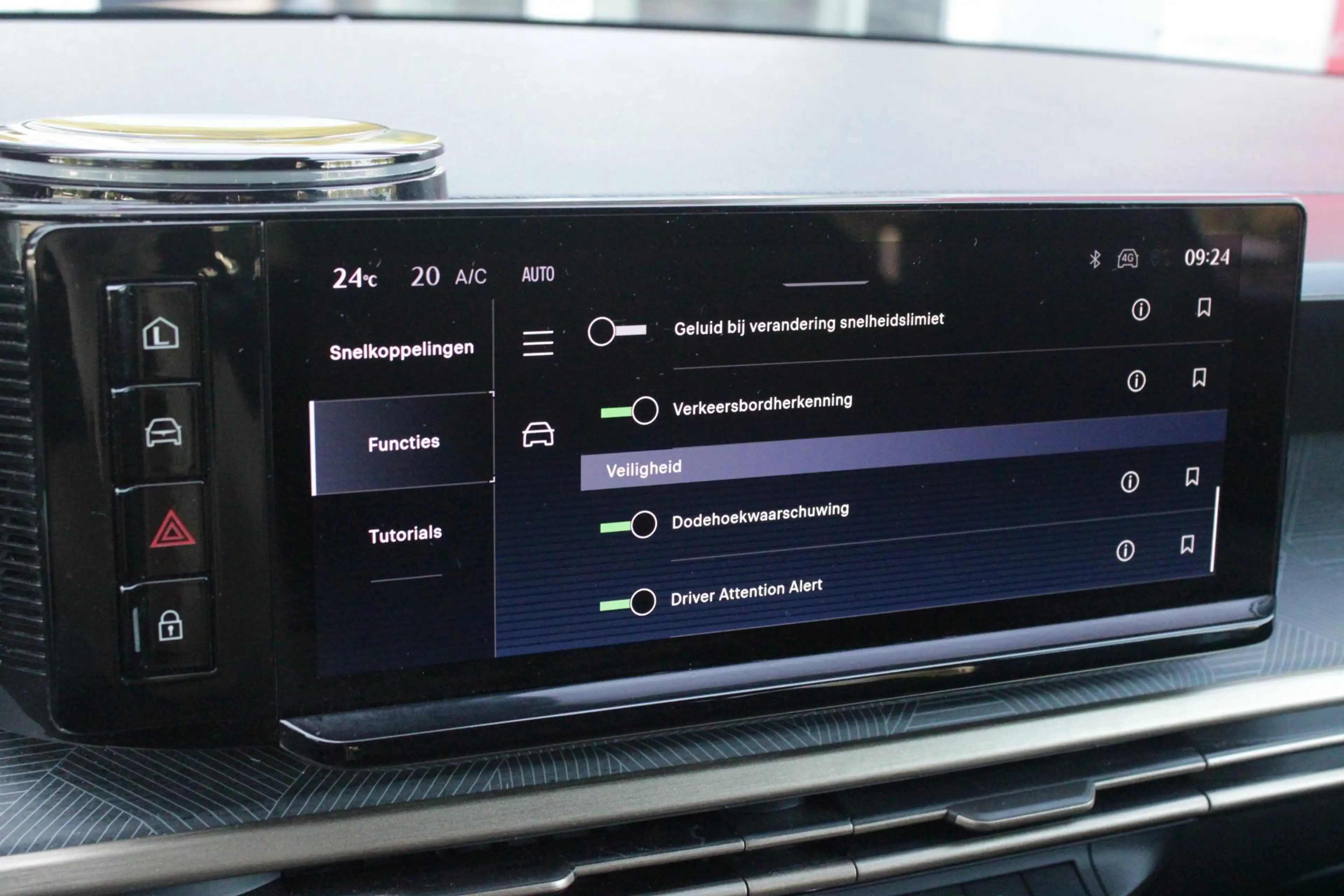 Lancia Ypsilon 1.2 Hybrid 110PK AUTOMAAT LX | CAMERA VOOR + ACHTE — photo 46