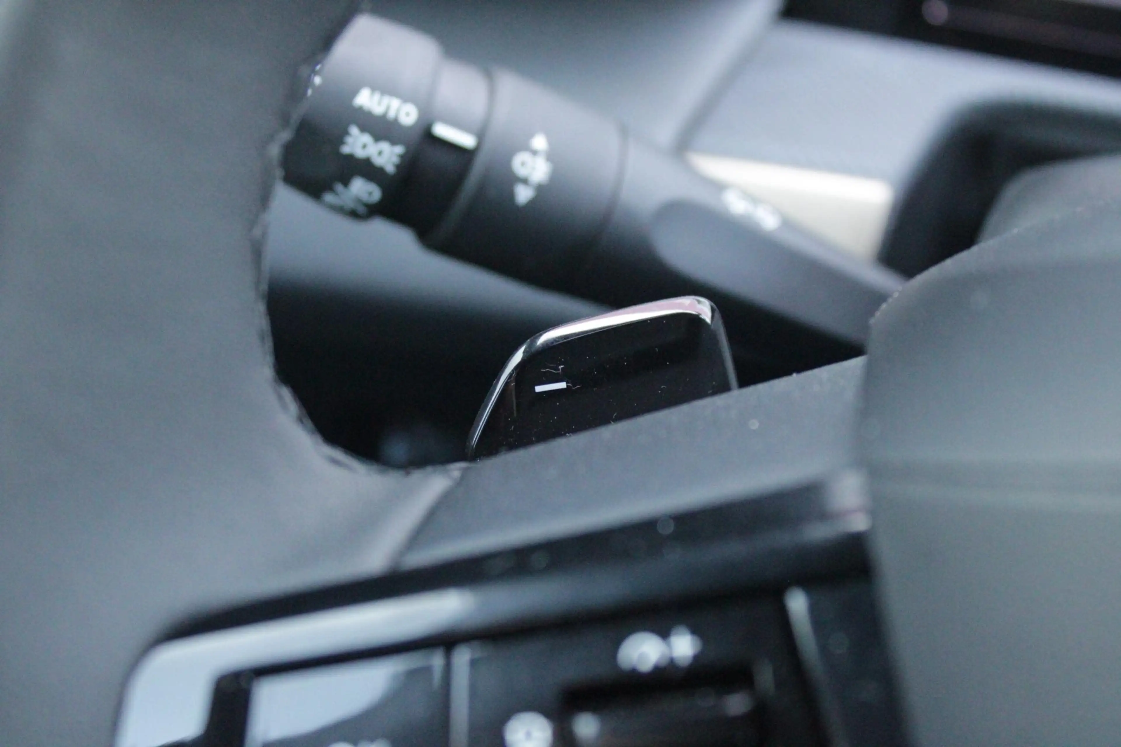 Lancia Ypsilon 1.2 Hybrid 110PK AUTOMAAT LX | CAMERA VOOR + ACHTE — photo 36