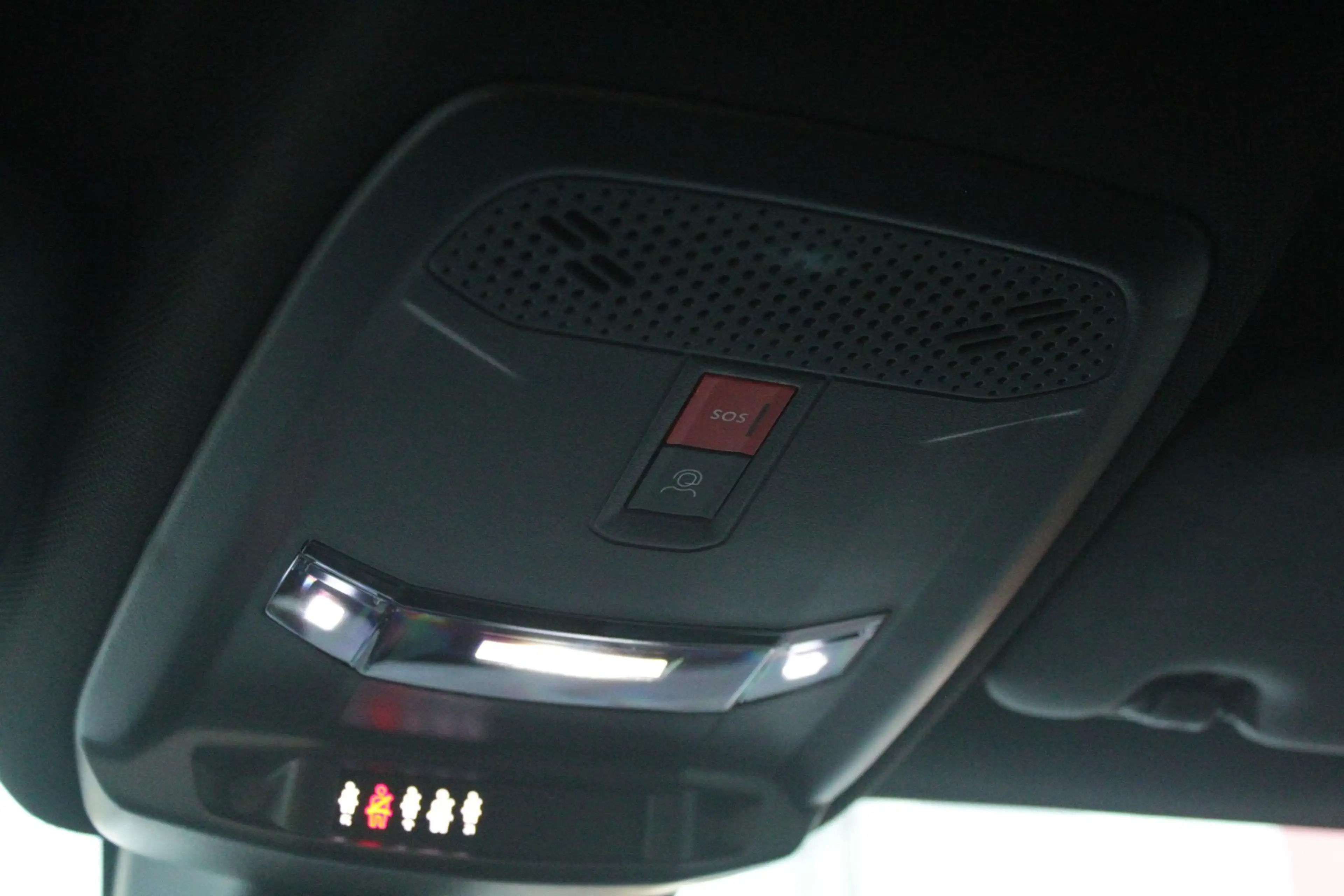 Lancia Ypsilon 1.2 Hybrid 110PK AUTOMAAT LX | CAMERA VOOR + ACHTE — photo 32