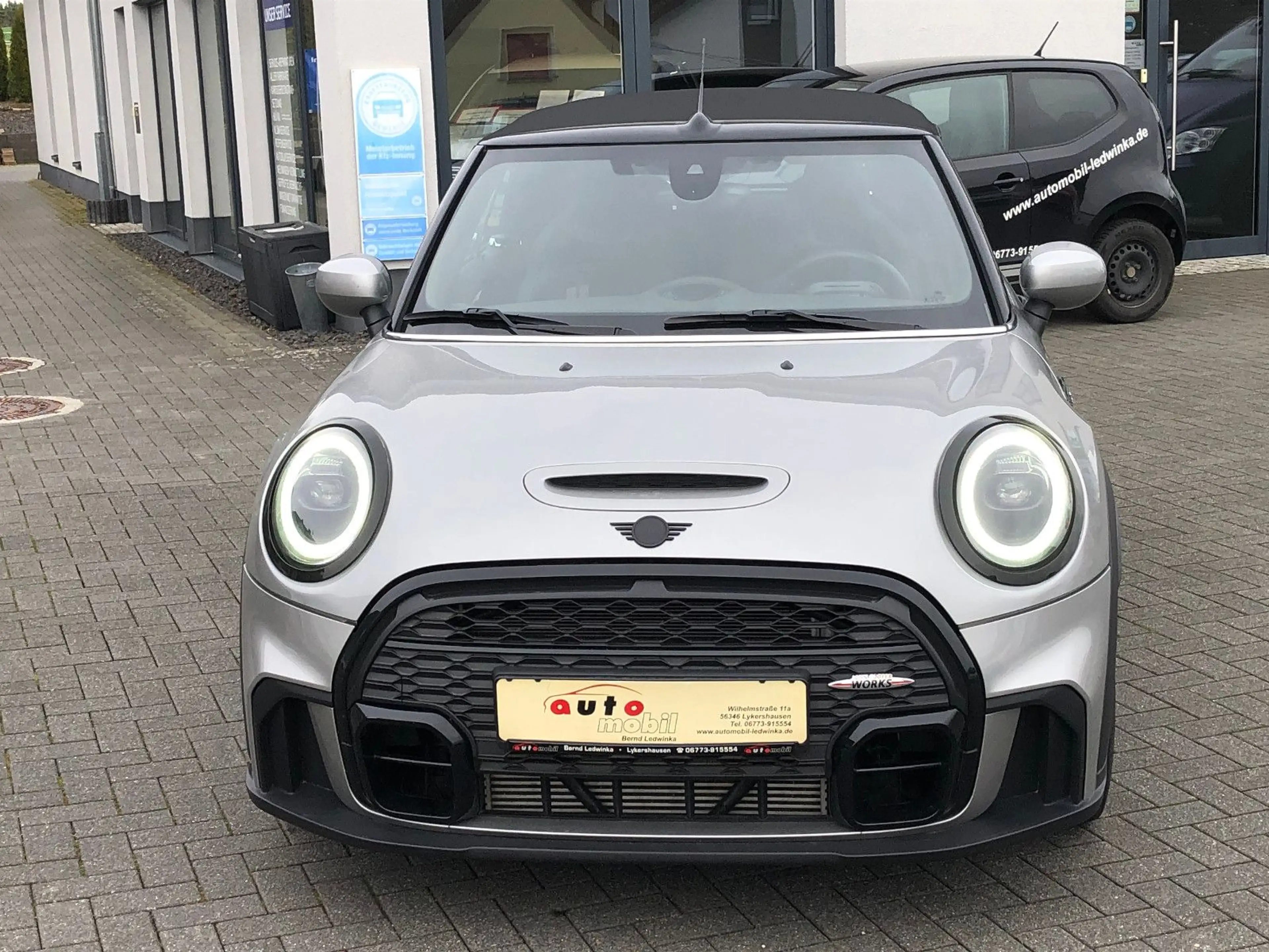 MINI Cooper S Cabrio John Cooper Works Trim Navi,LED, — photo 7