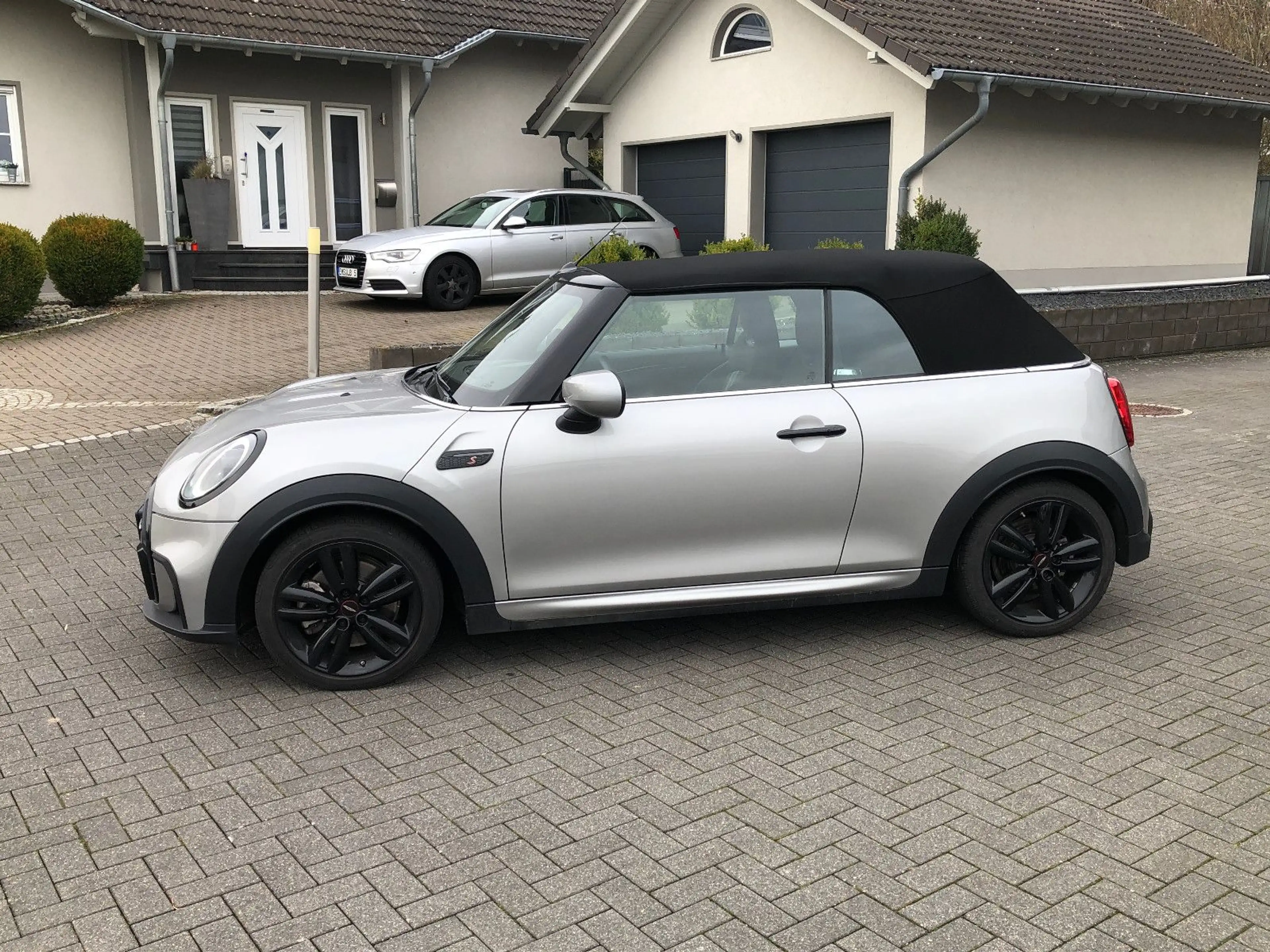 MINI Cooper S Cabrio John Cooper Works Trim Navi,LED, — photo 15