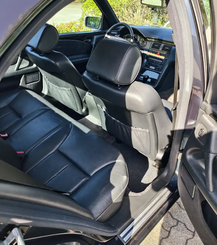 Mercedes-Benz E 420 Avantgarde, foto 7