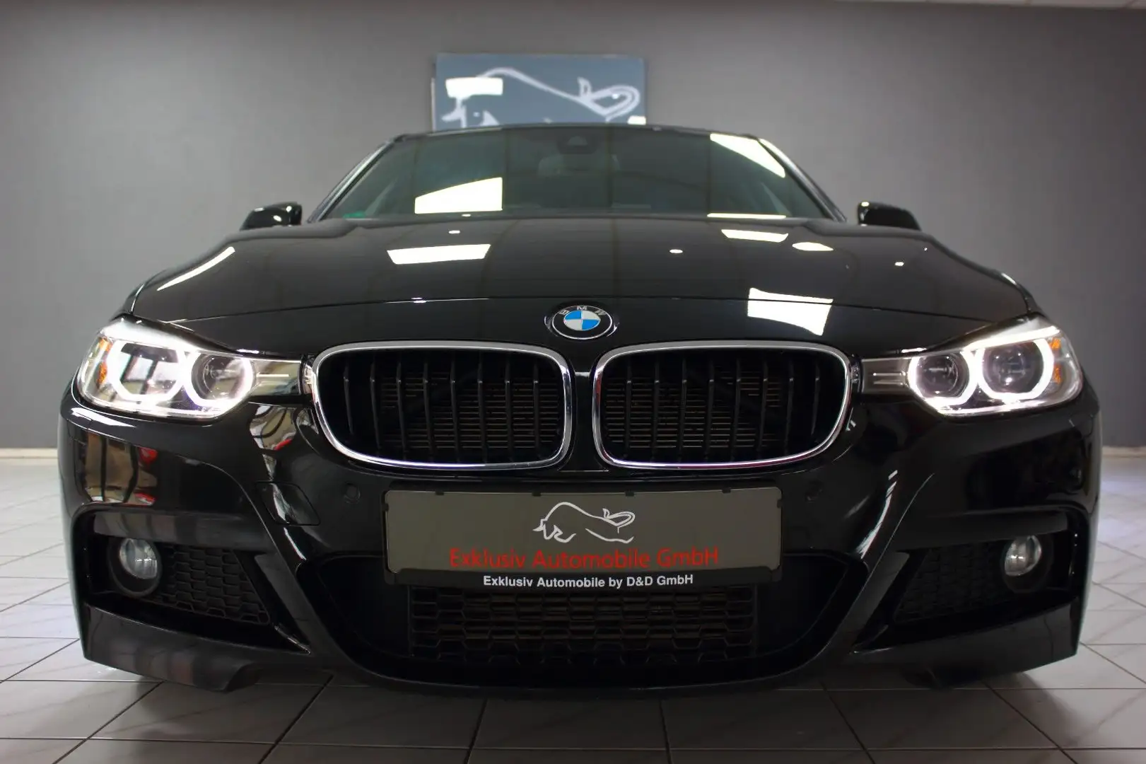 BMW 330 dA Limousine~M-SPORTPAKET+UNFALLFREI+NAVI PRO Schwarz - 2