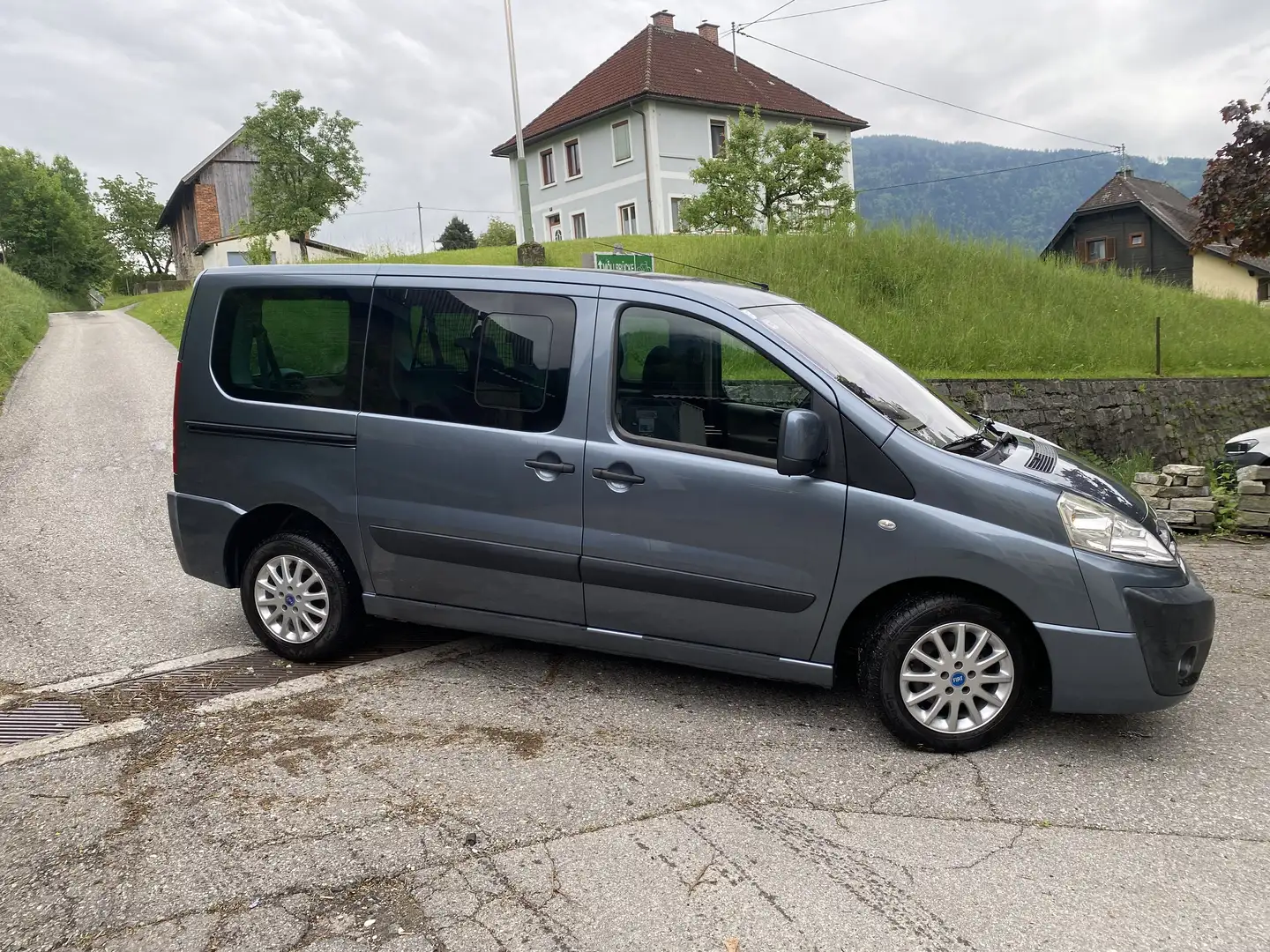 Fiat Scudo Panorama L1H1 2,0 16V Family - 2
