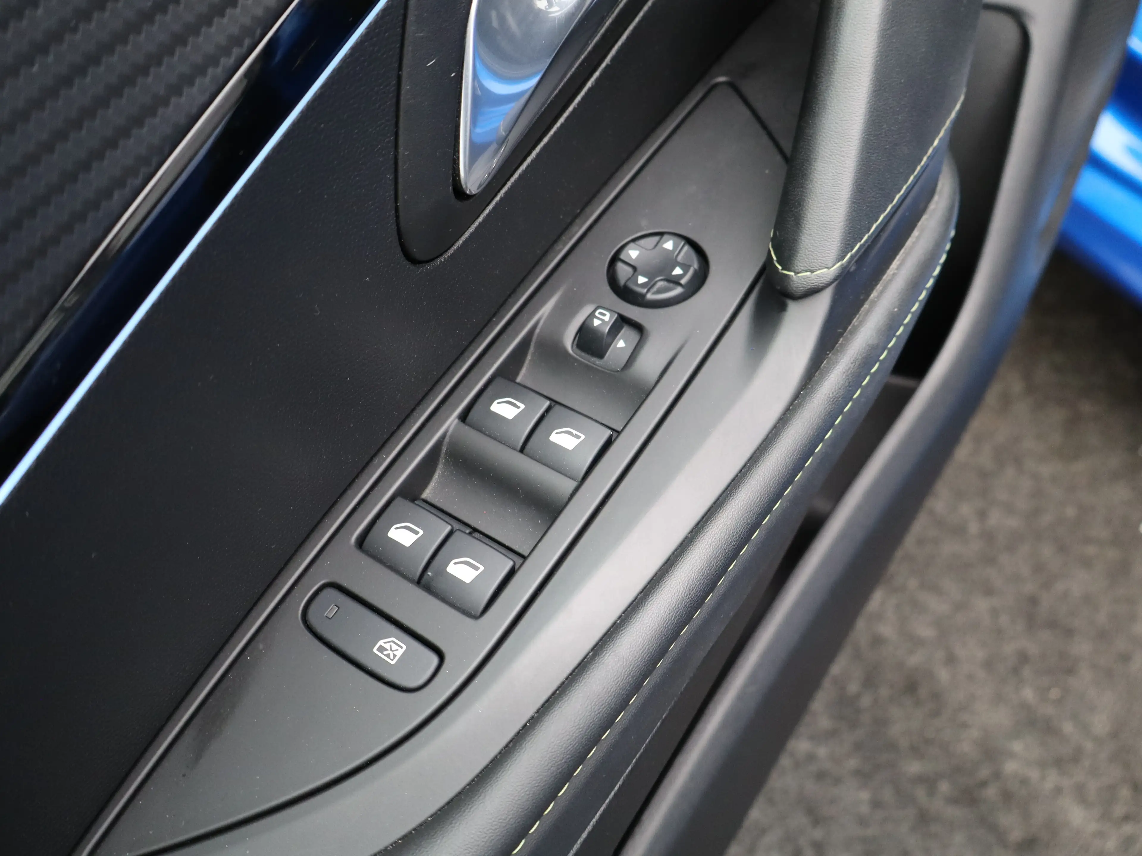 Peugeot 208 1.2 PureTech GT Pack | Automaat | Carplay | Camera — photo 30