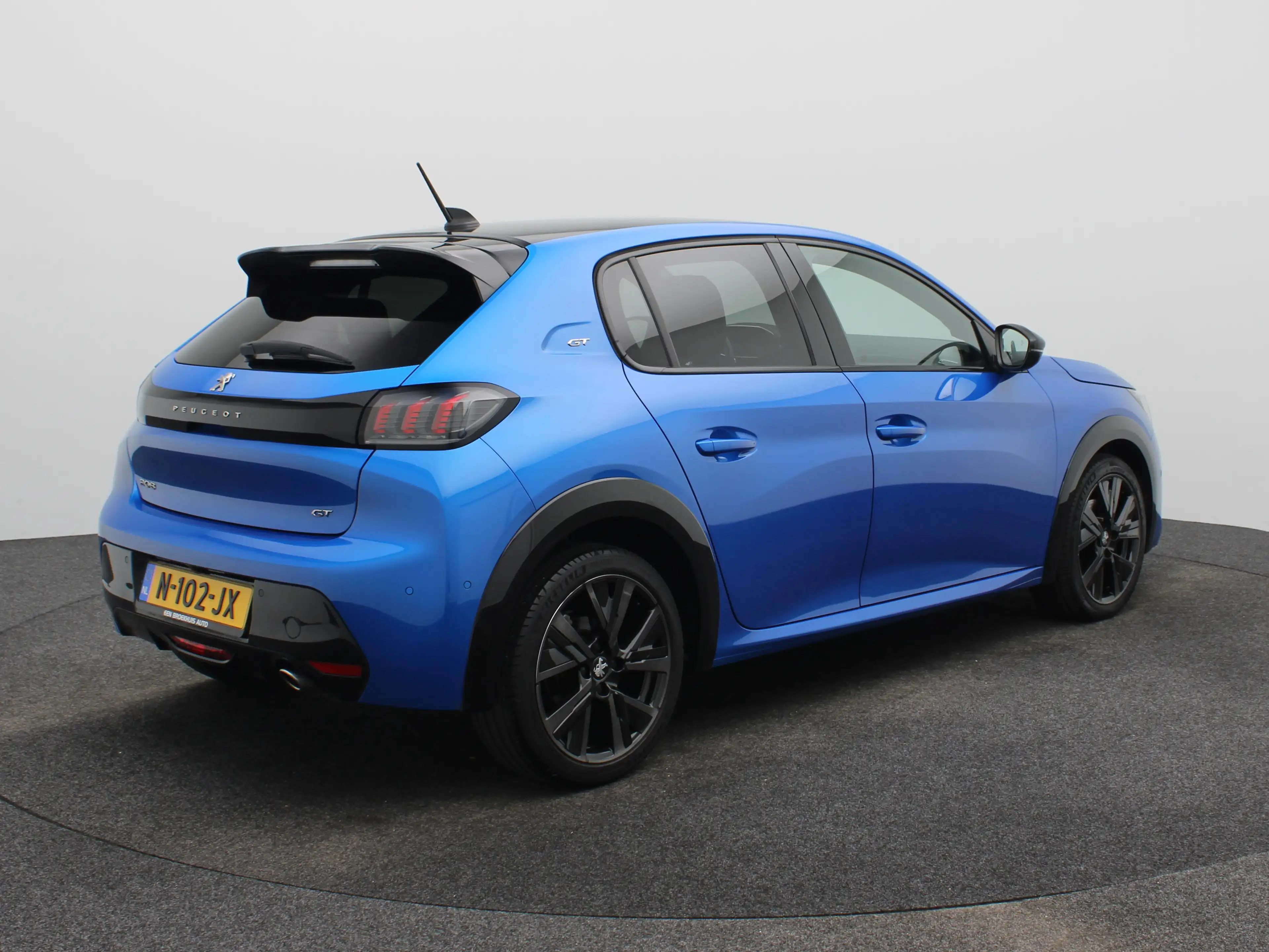 Peugeot 208 1.2 PureTech GT Pack | Automaat | Carplay | Camera — photo 2