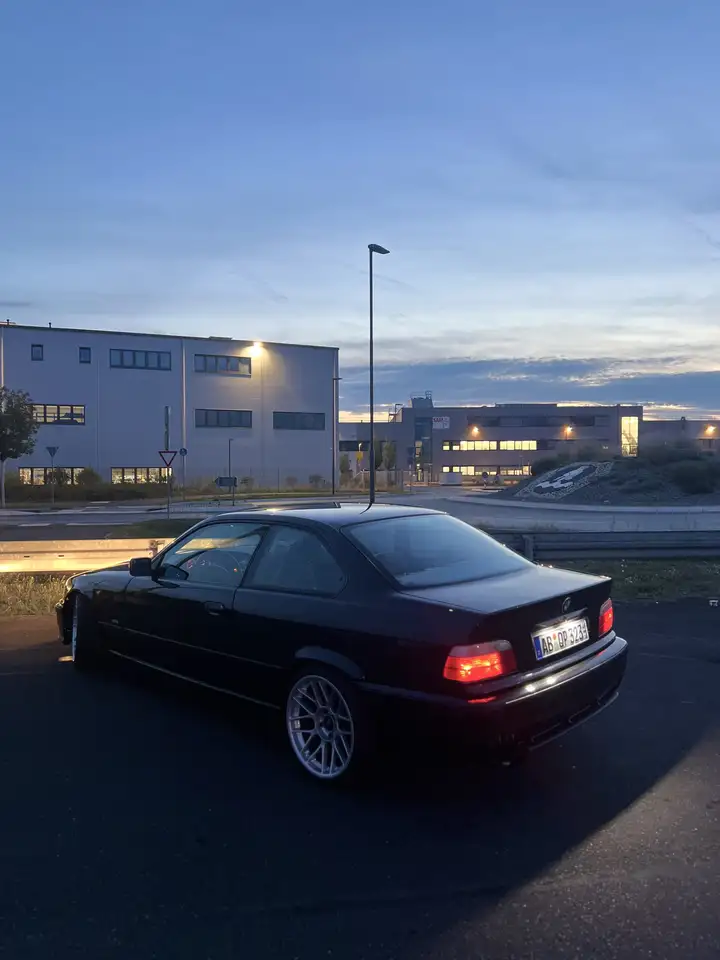 BMW 323i Coupe, foto 5